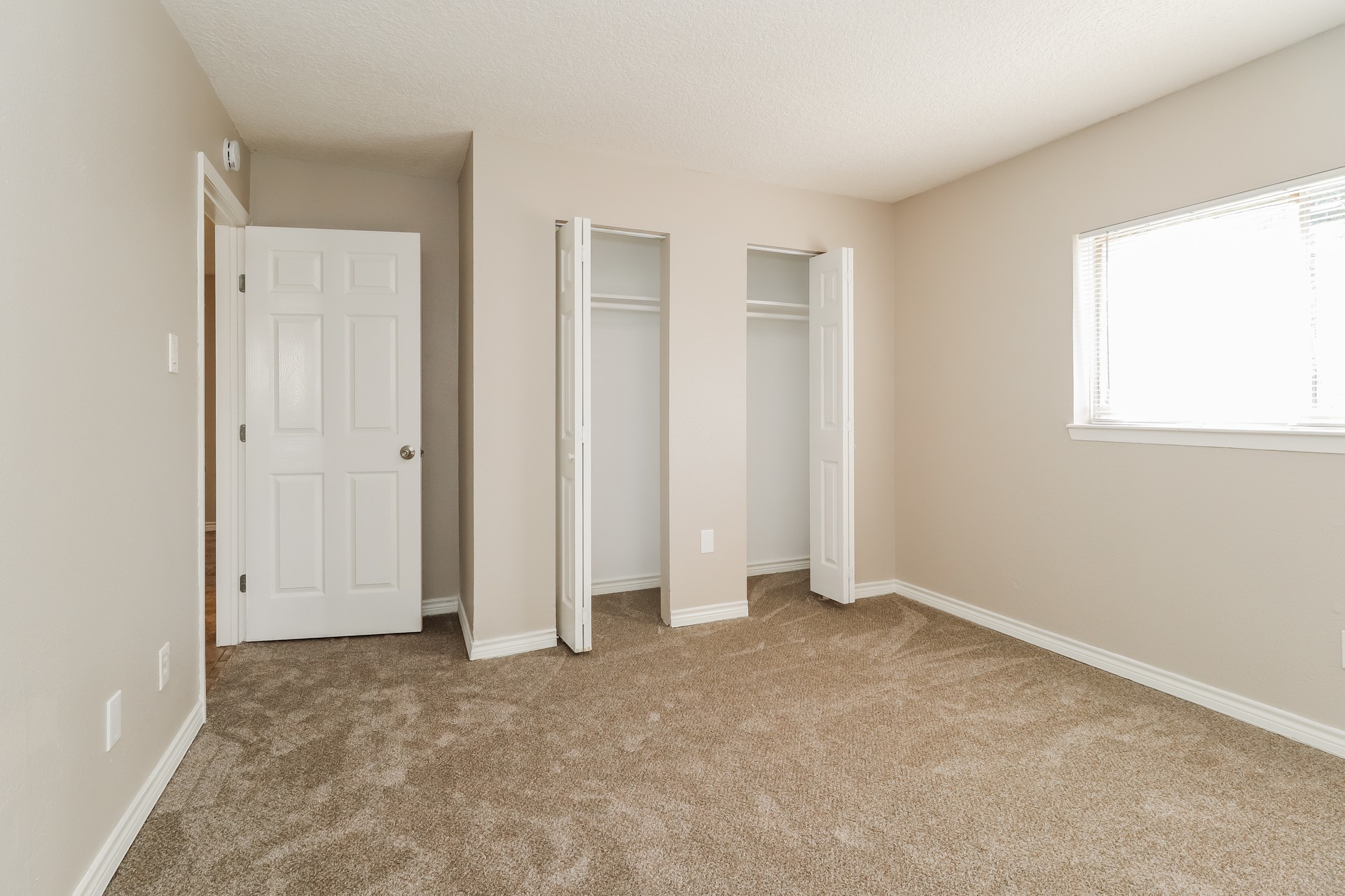 23903 Lestergate Drive Property Photo 14