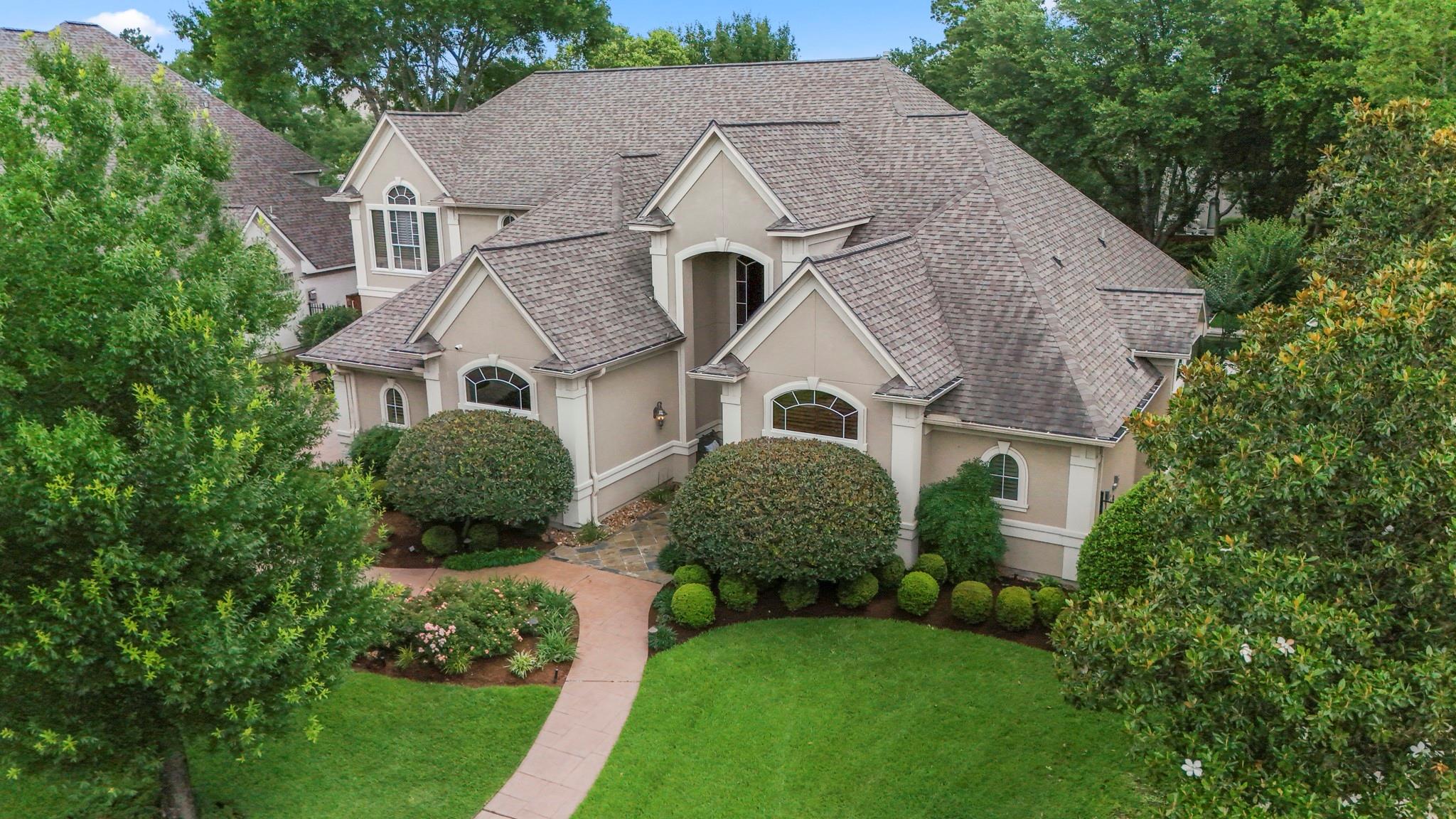 8806 Sterling Gate Circle Property Photo 2