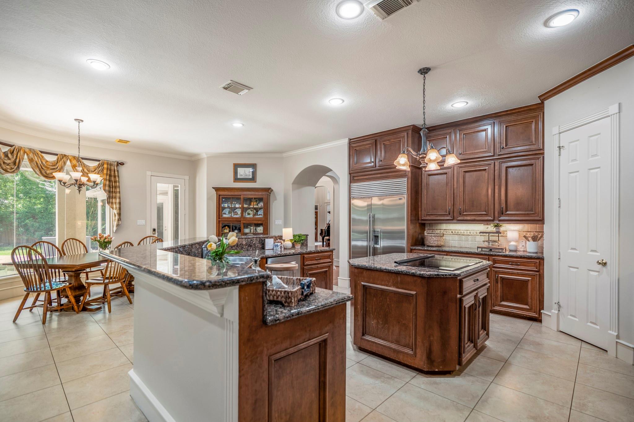 8806 Sterling Gate Circle Property Photo 14
