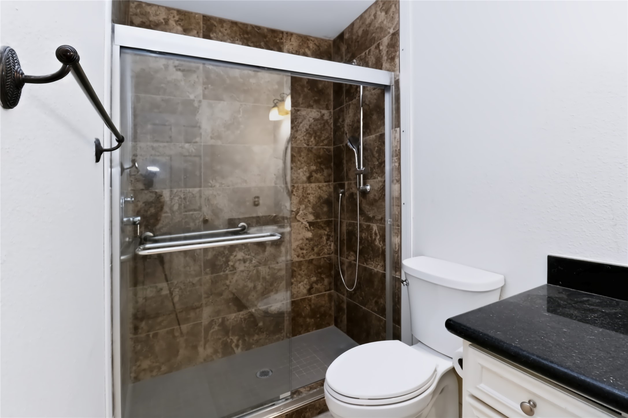 17103 Carroll Lake Drive Property Photo 12