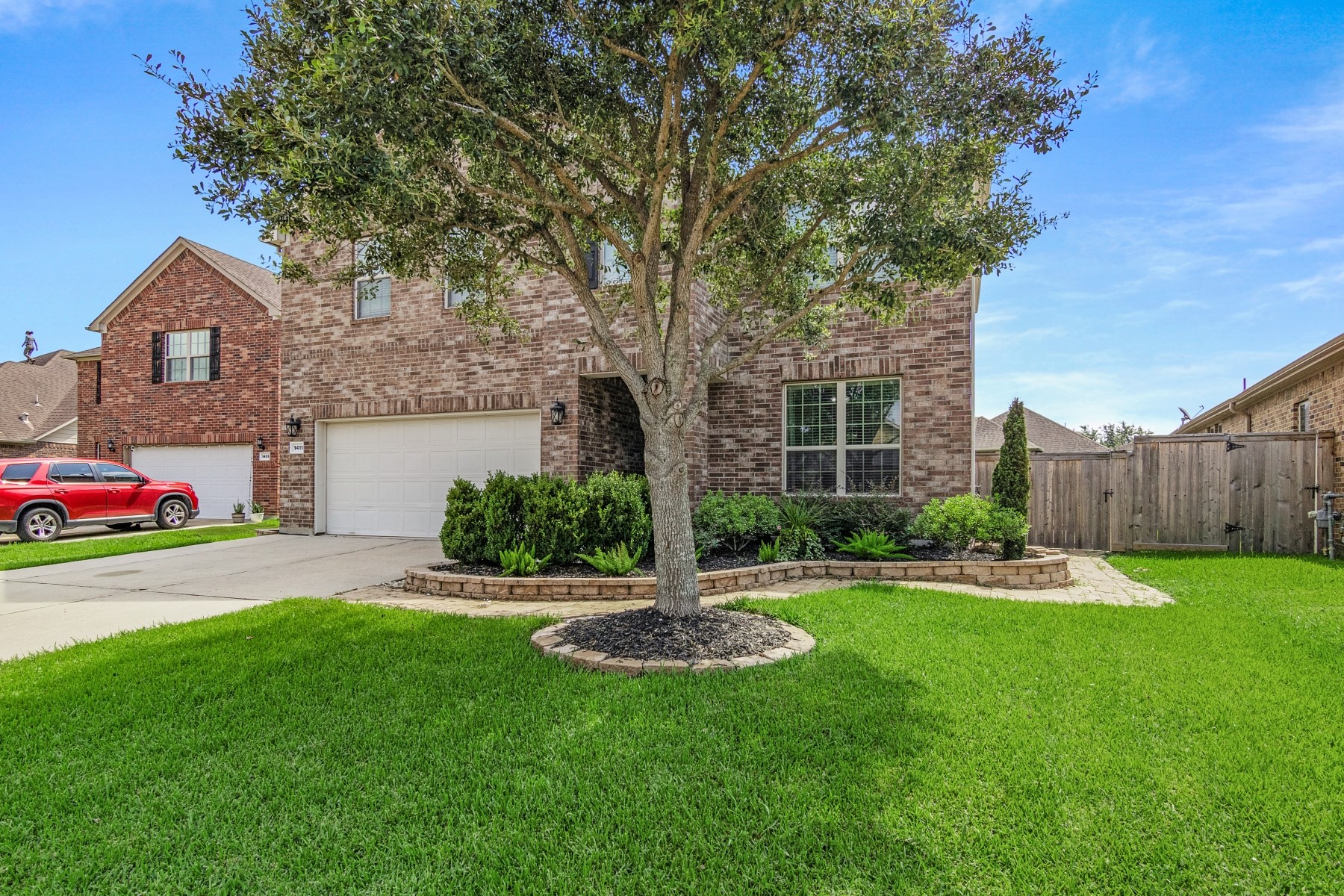 1411 Silver Rings Court Property Photo 4
