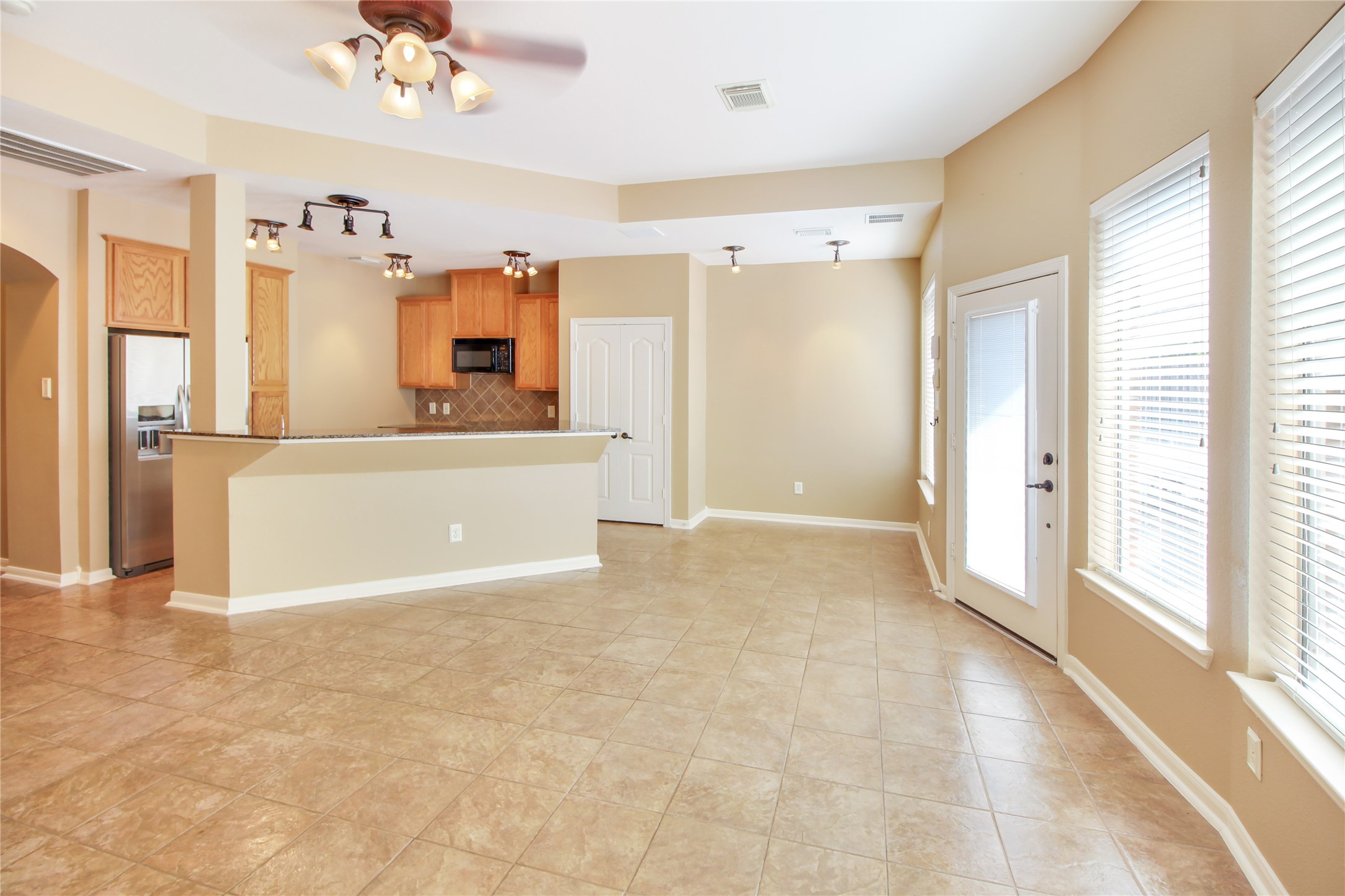 17722 Briar Arbor Property Photo 2