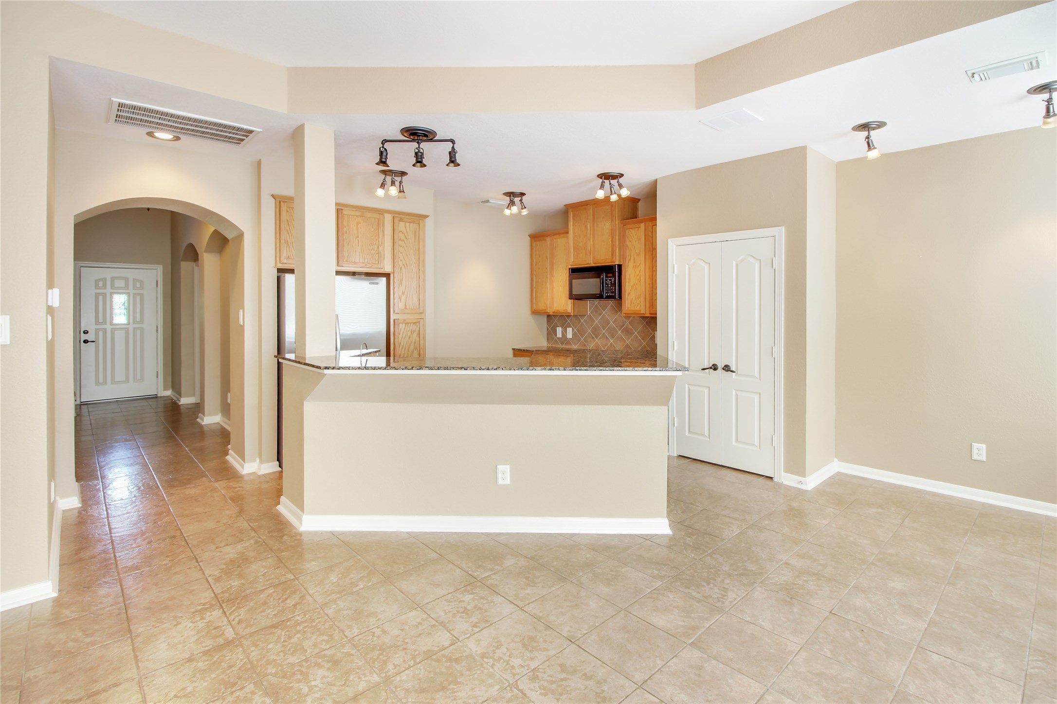 17722 Briar Arbor Property Photo 5