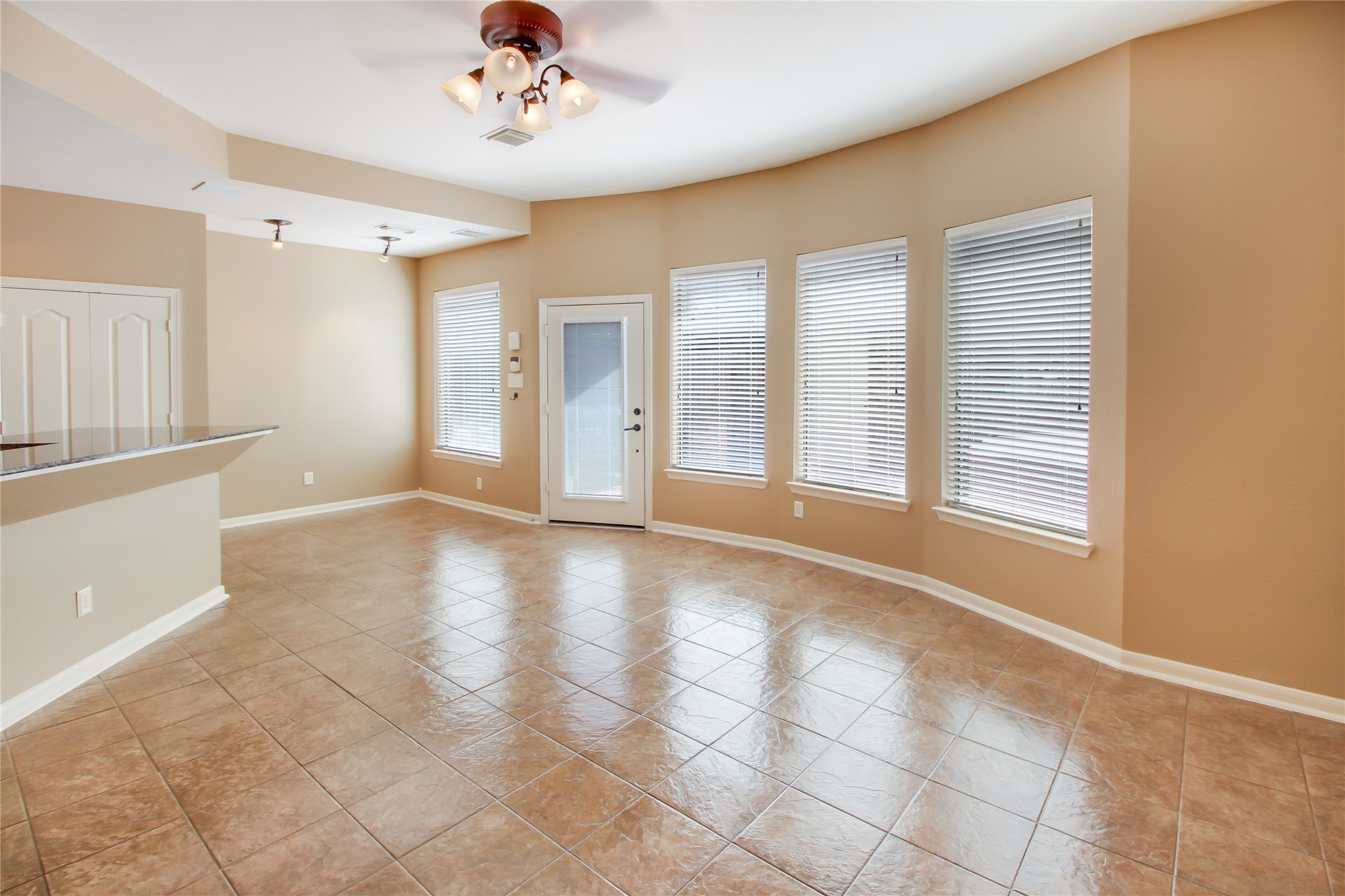 17722 Briar Arbor Property Photo 8