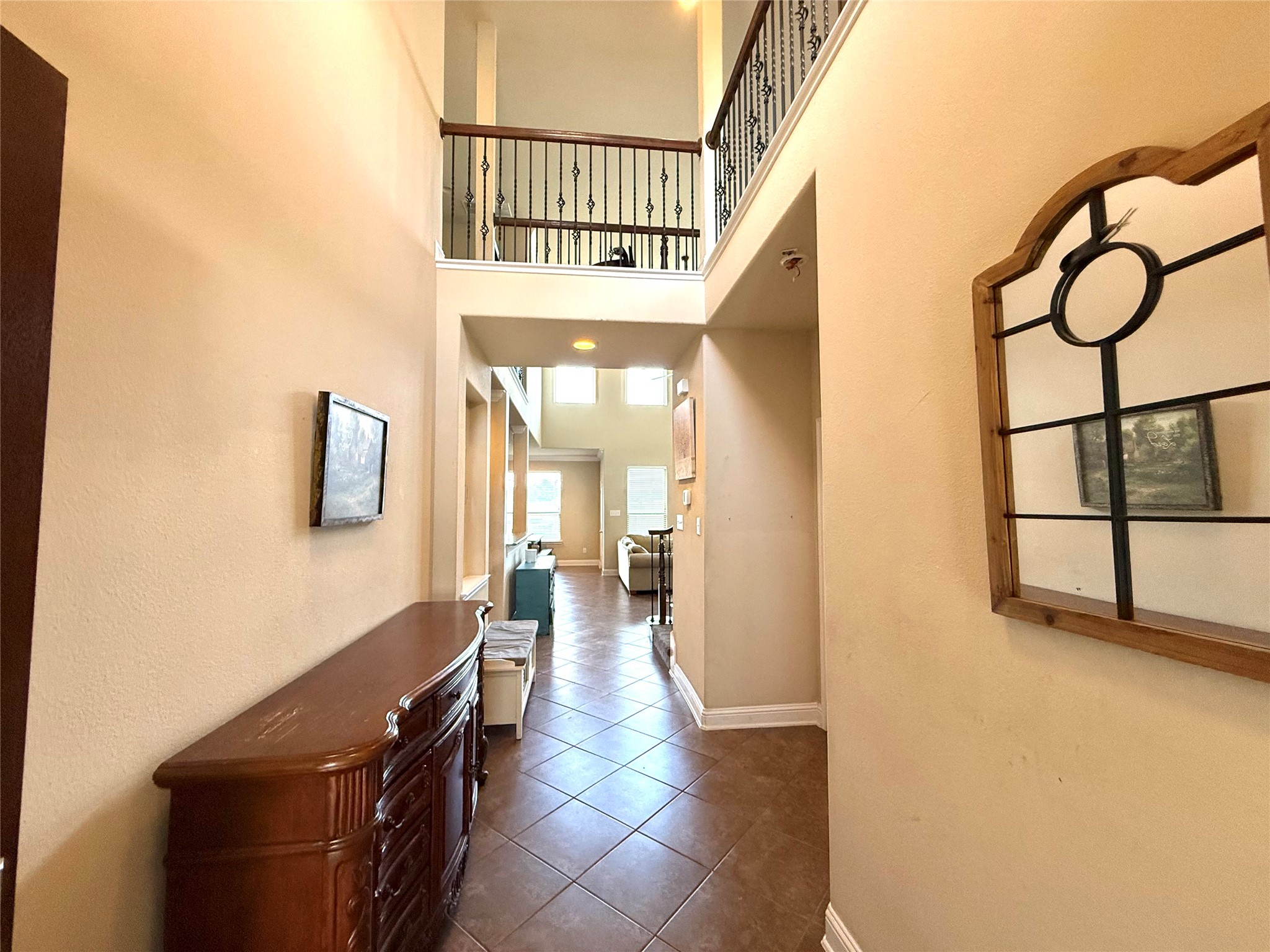5939 Northcrest Village Way Property Photo 6