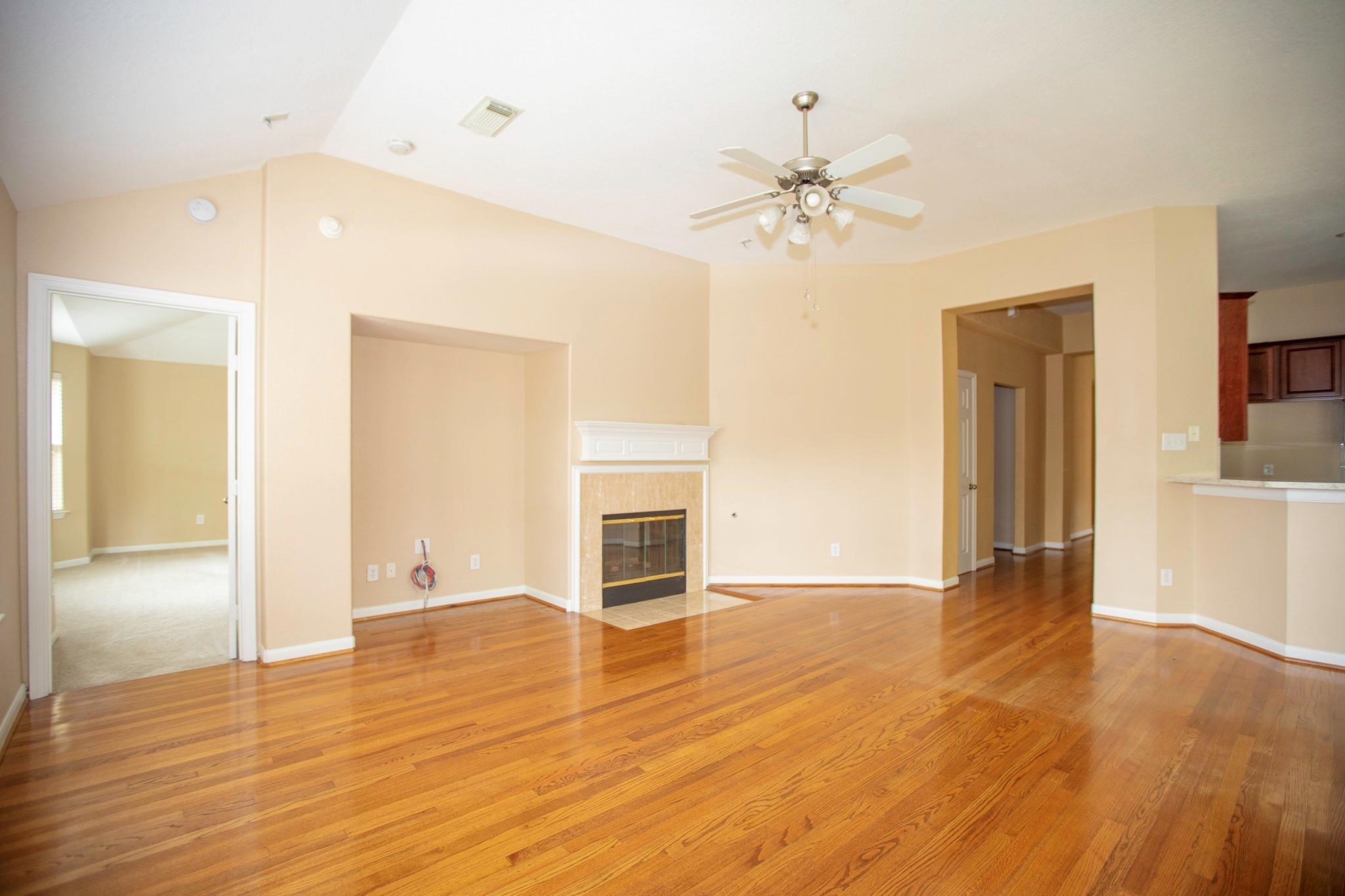 3006 Reindeer Crescent Property Photo 6