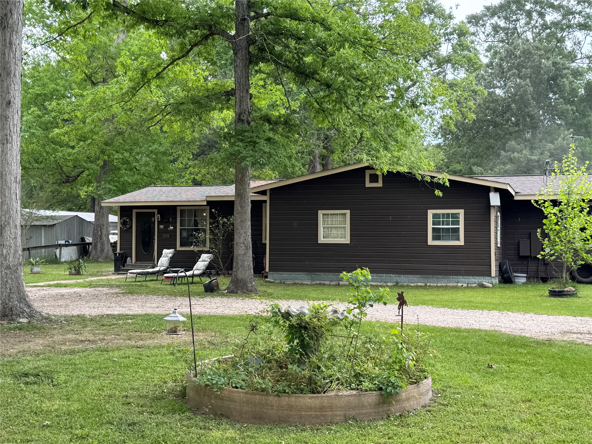 11261 Crossno Drive Property Photo 1