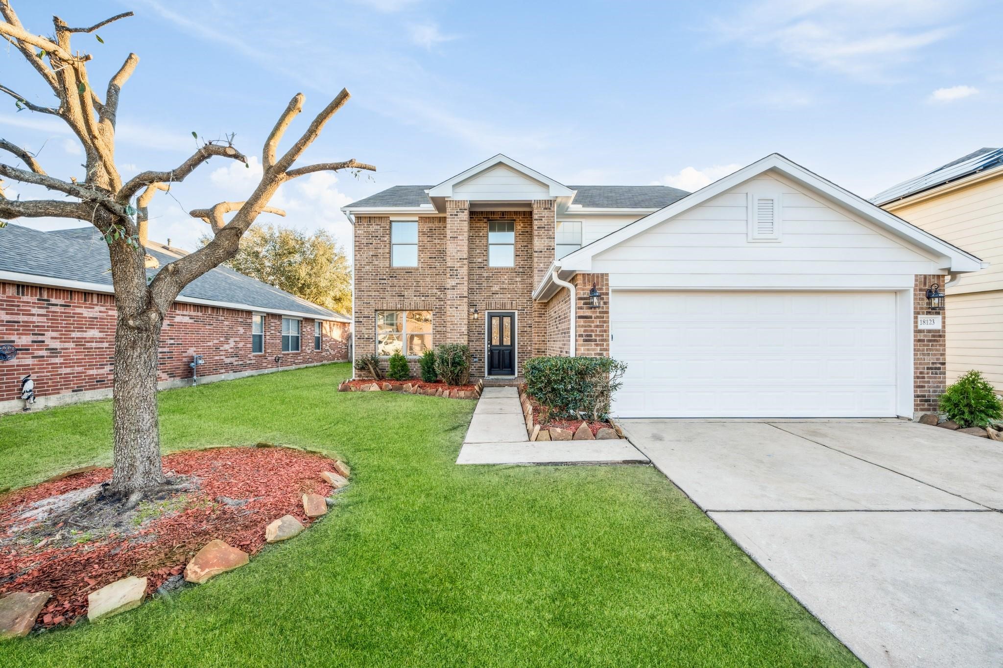 18123 Ridge Stream Lane Property Photo 1