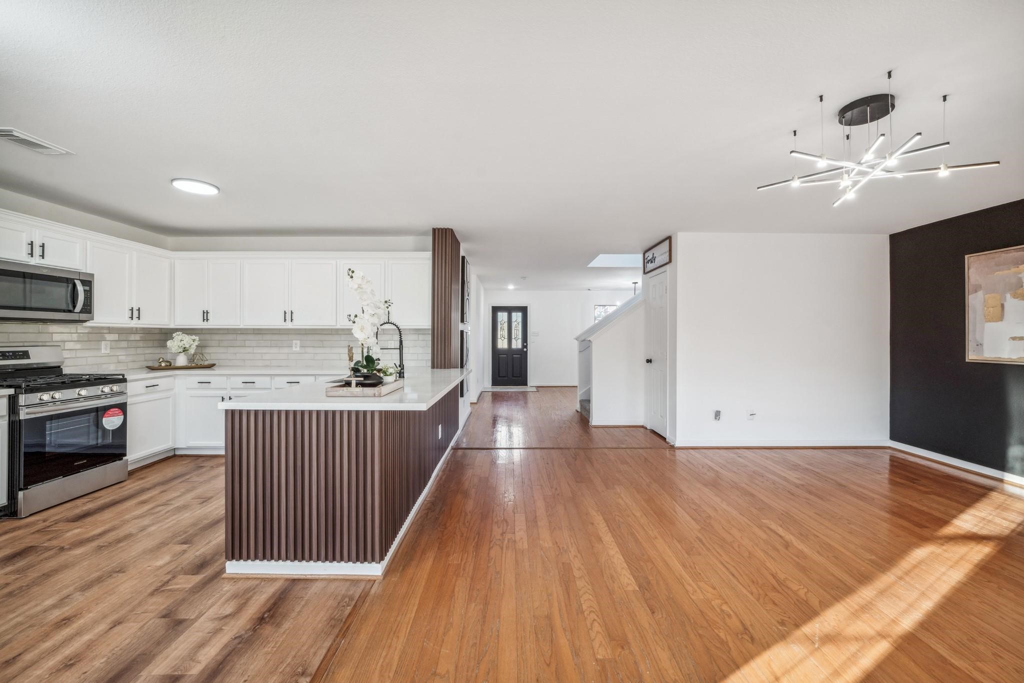 18123 Ridge Stream Lane Property Photo 8