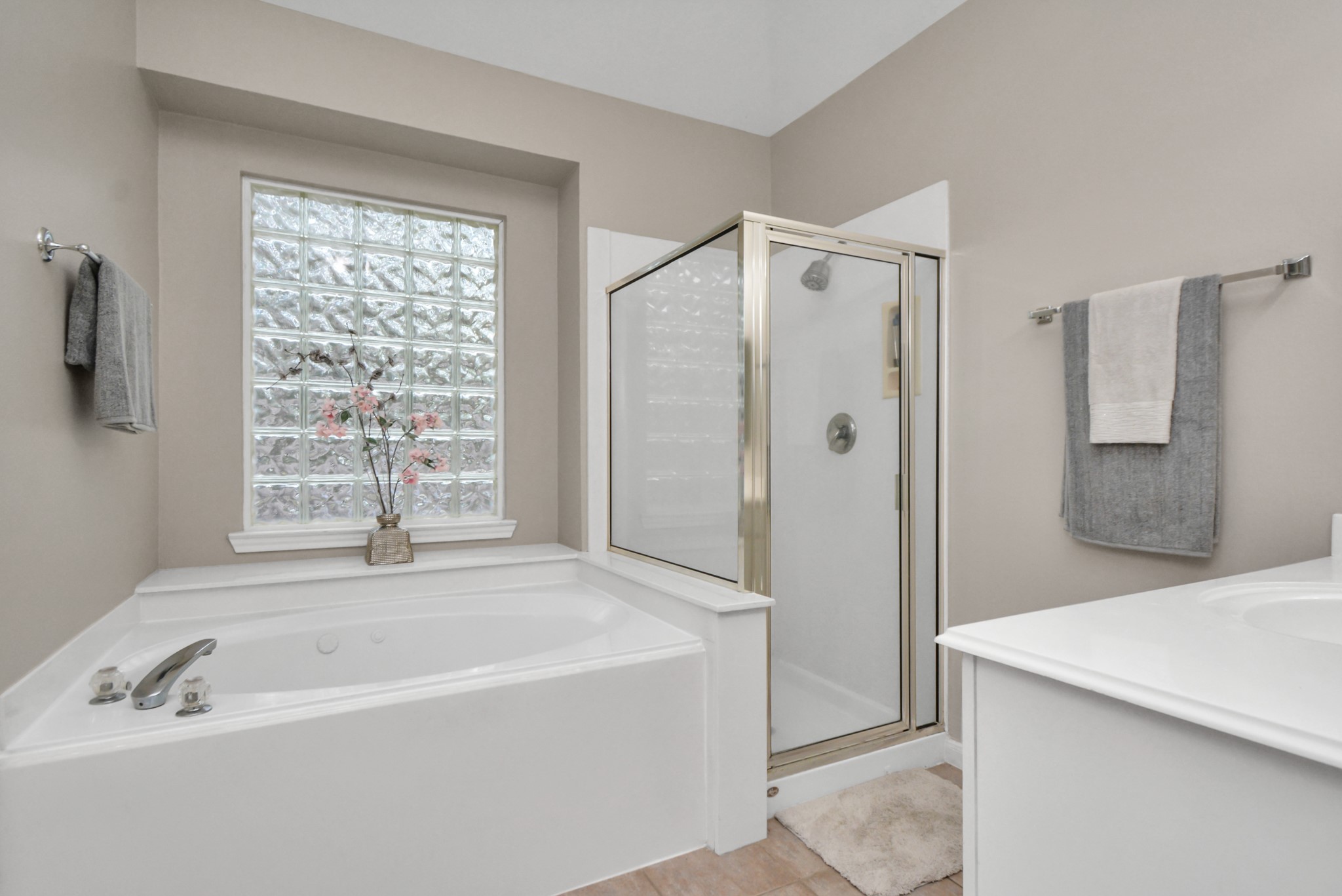 23939 River Place Drive Property Photo 27