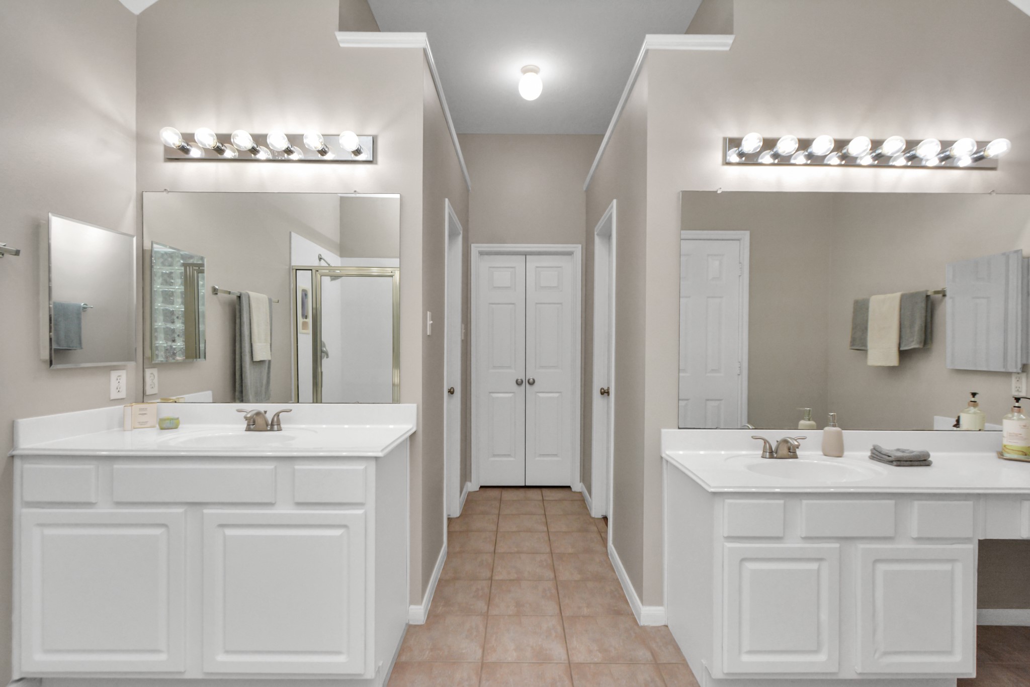 23939 River Place Drive Property Photo 28