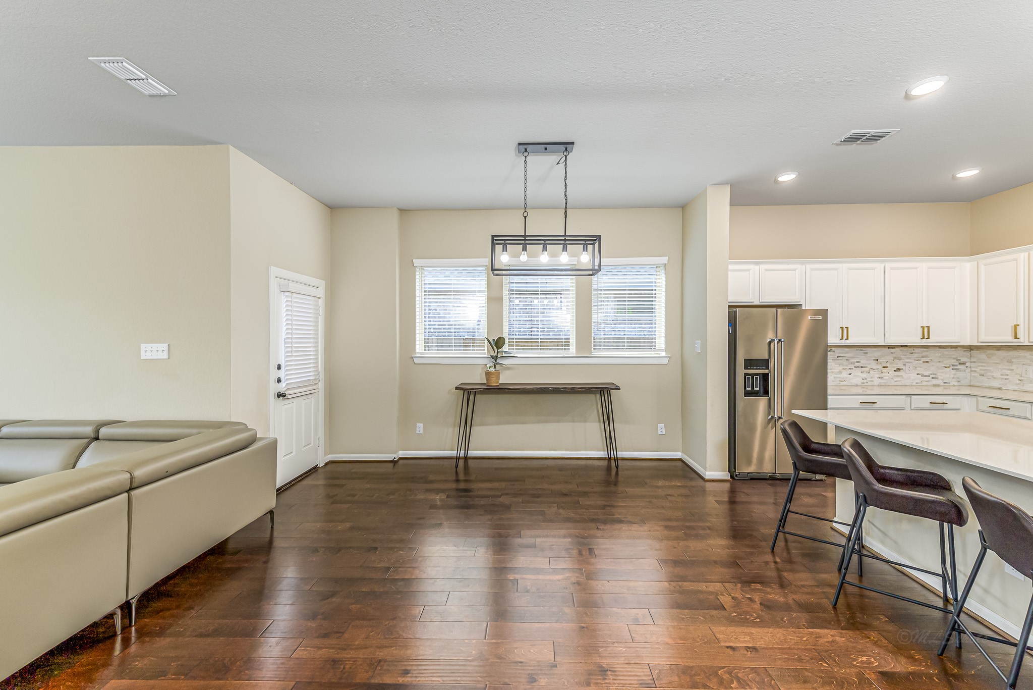 4943 Hitchings Court Property Photo 15
