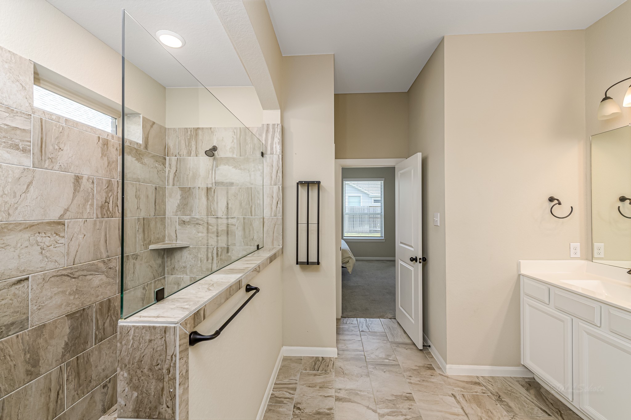 4943 Hitchings Court Property Photo 22