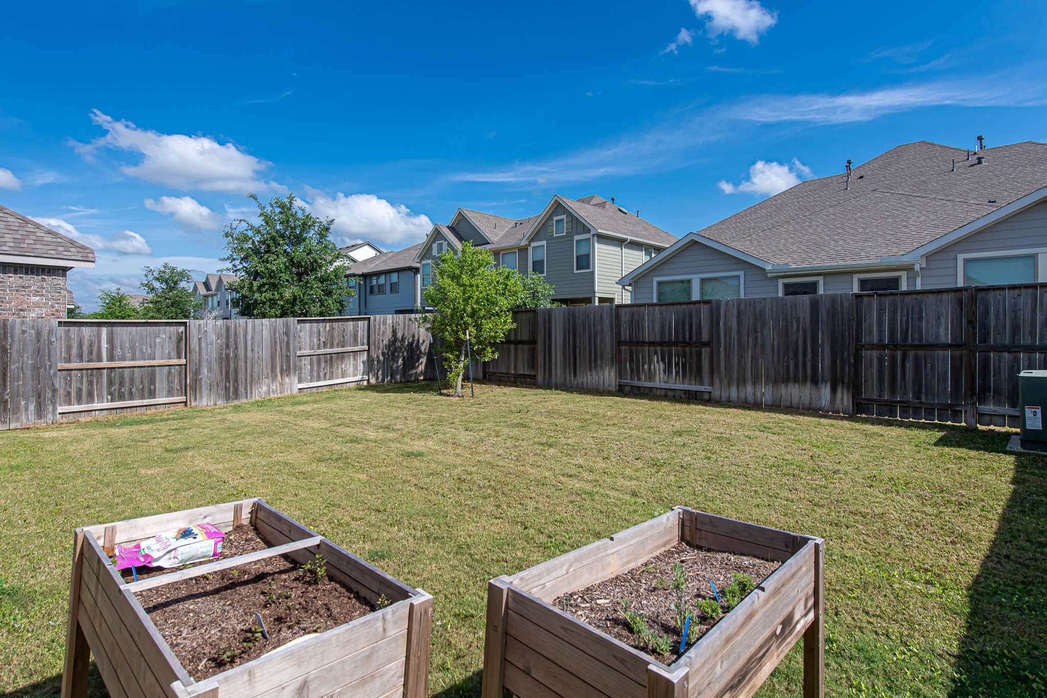 4943 Hitchings Court Property Photo 26