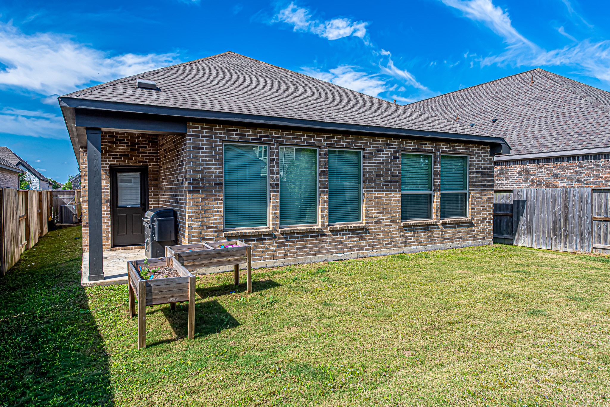 4943 Hitchings Court Property Photo 27