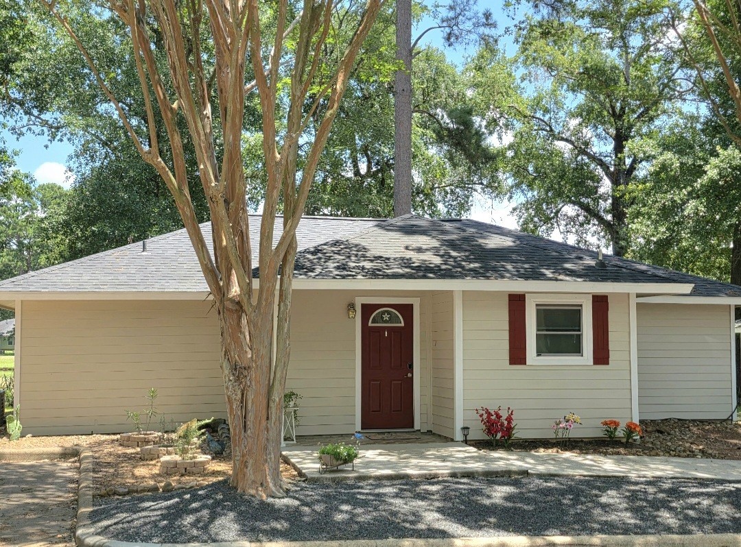 3483 Balboa Circle Property Photo 1