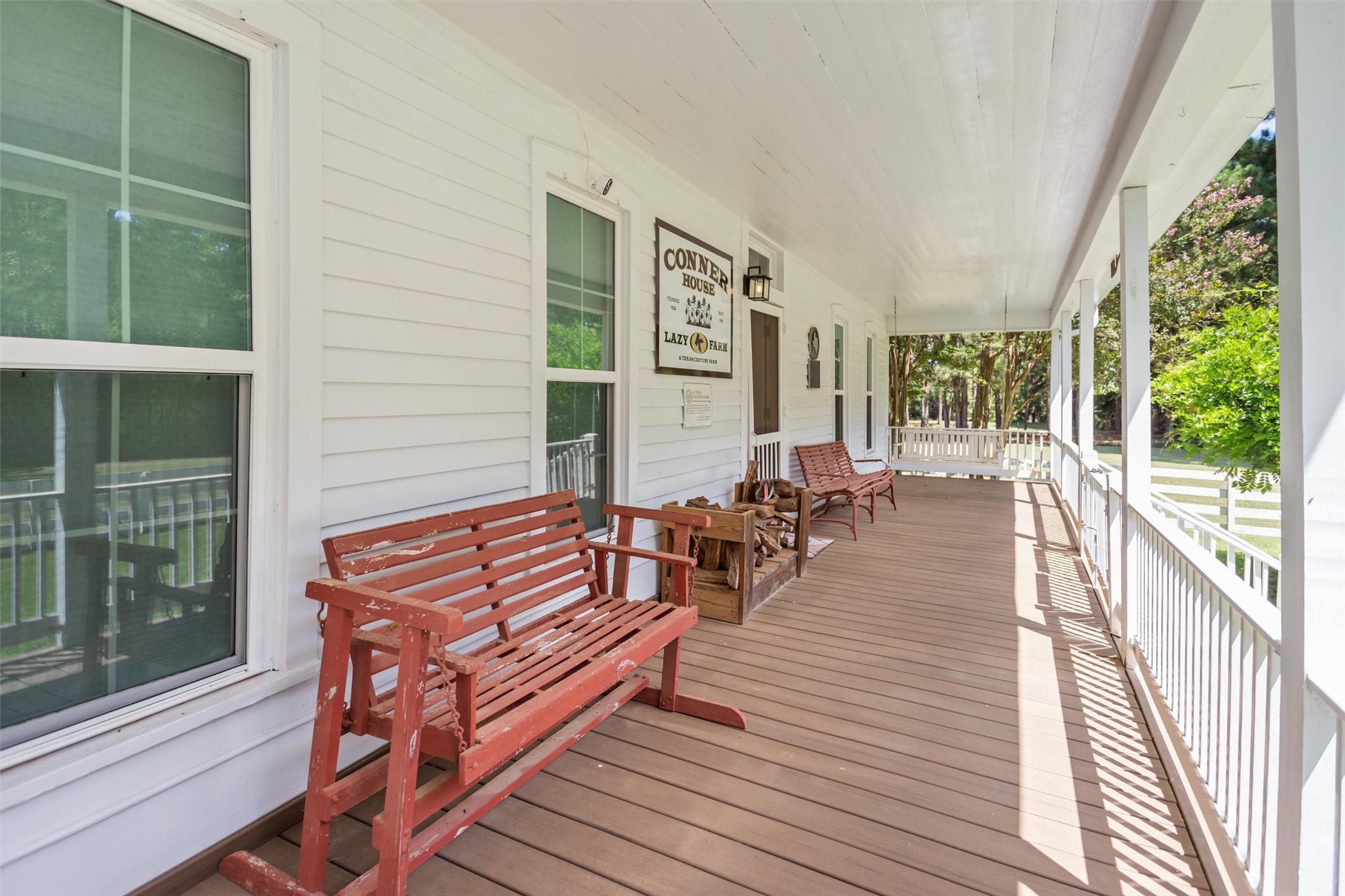 609 County Road 1175 Property Photo 6