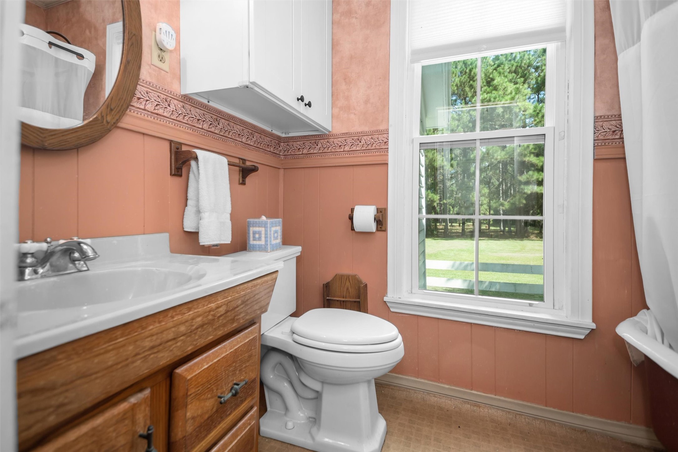 609 County Road 1175 Property Photo 27