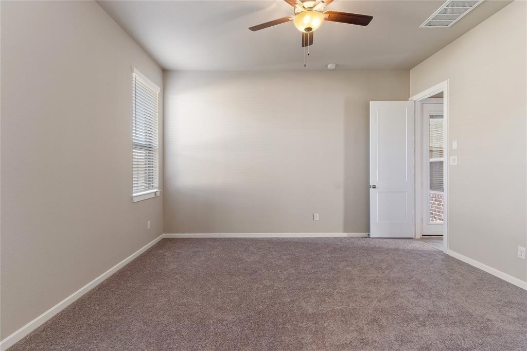 4207 Maple Glen Drive Property Photo 18
