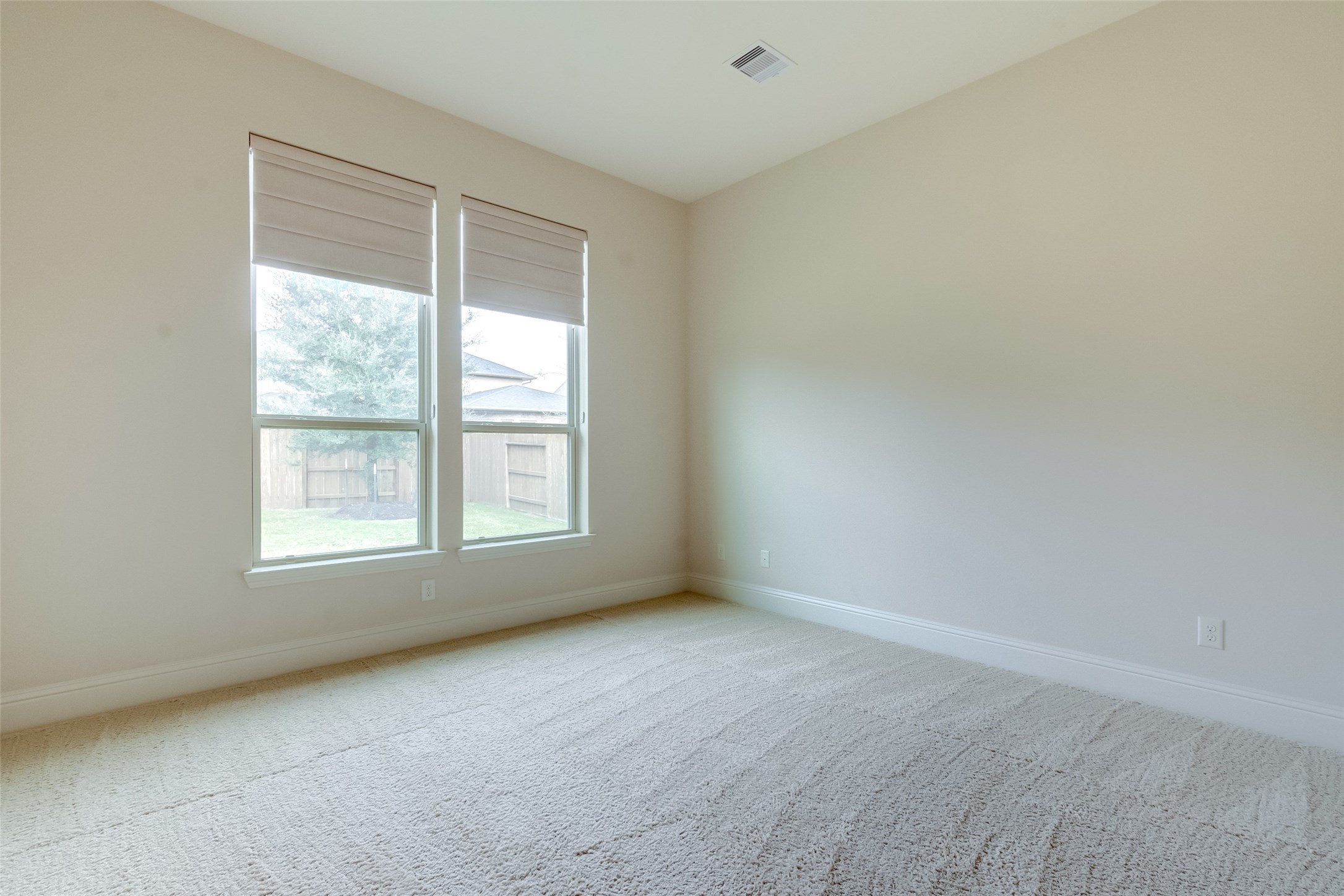 10307 Latta Creek Drive Property Photo 25