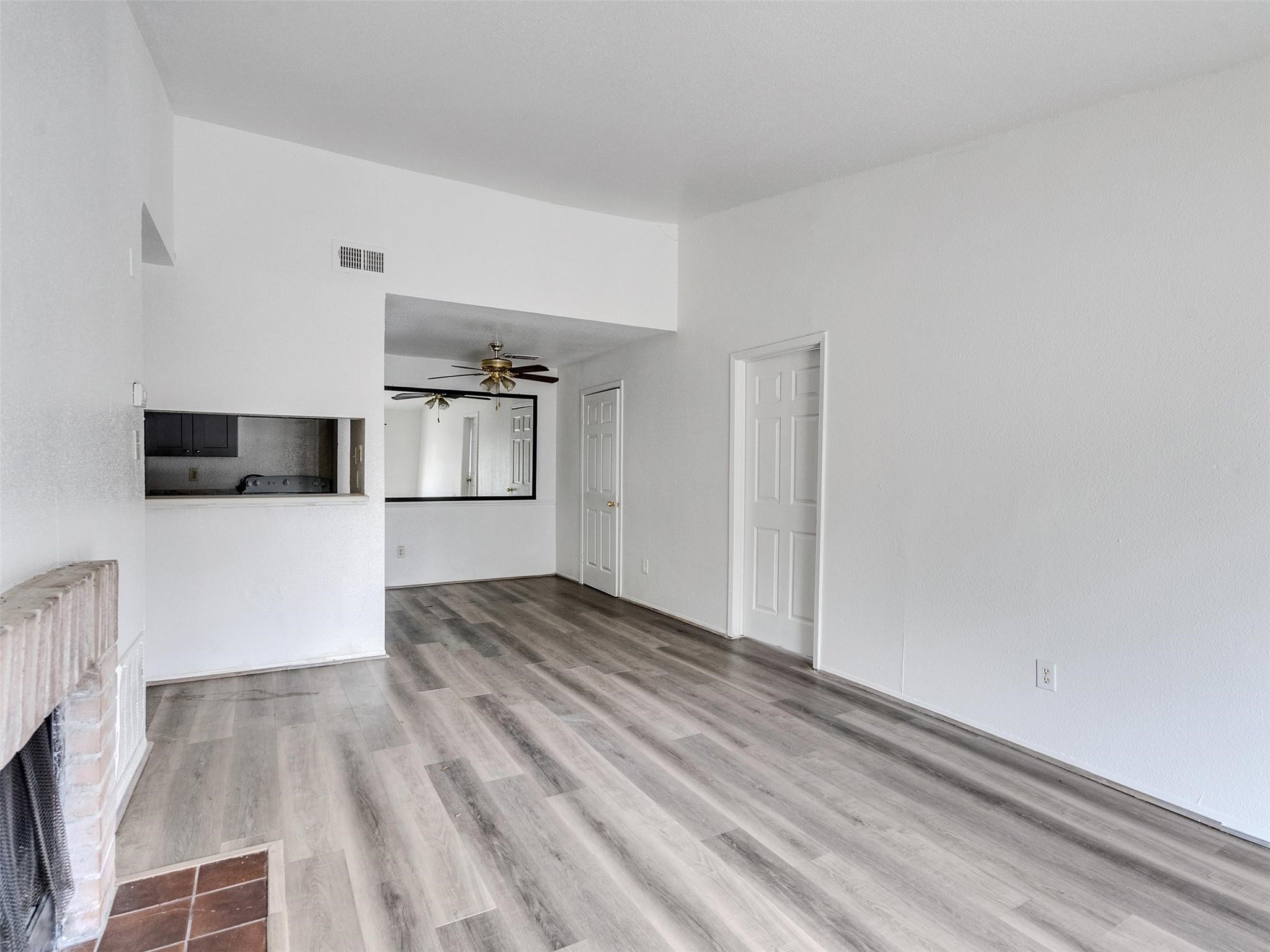 12658 Ashford Meadow Drive D Property Photo 6