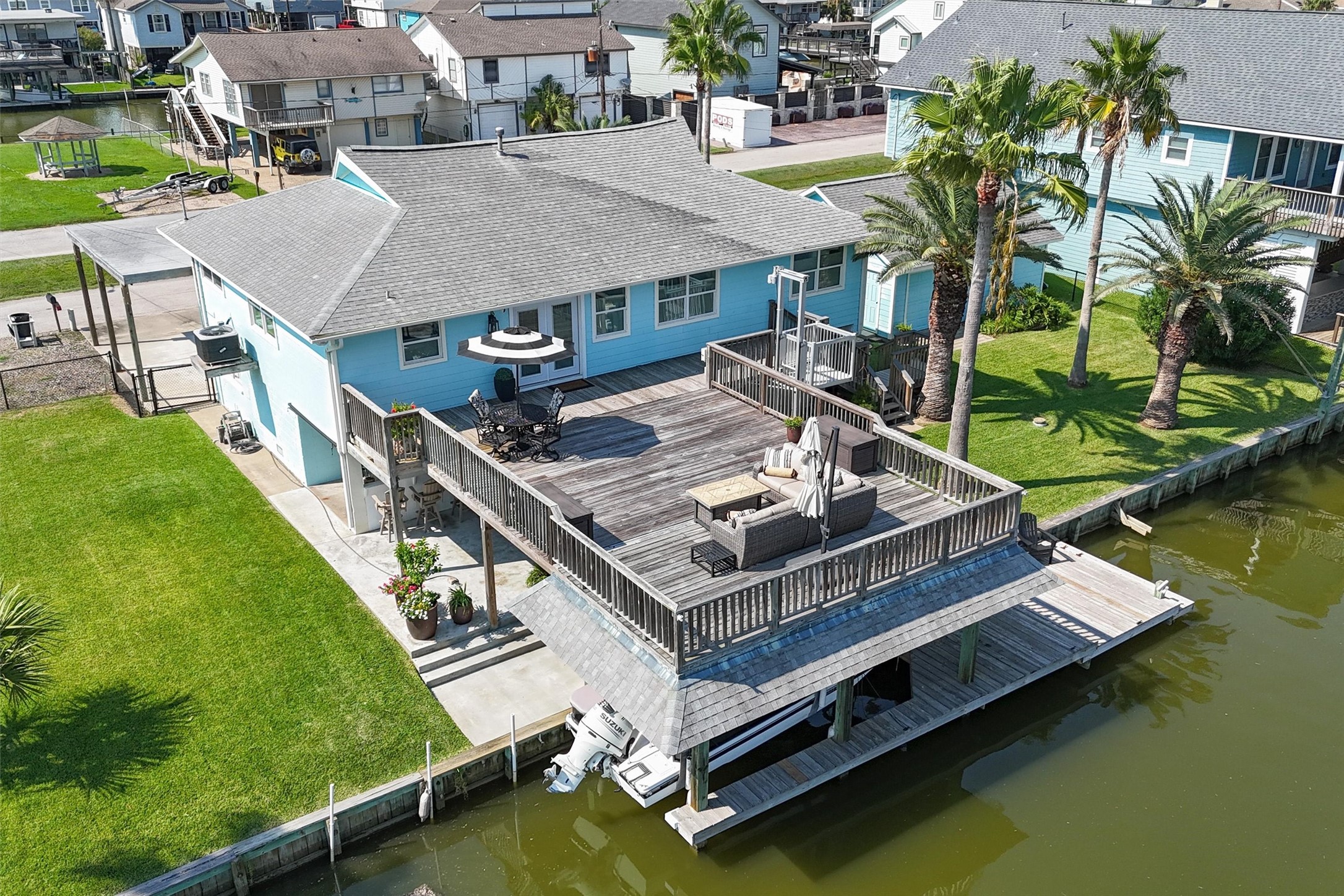 276 Barracuda Street Property Photo 1