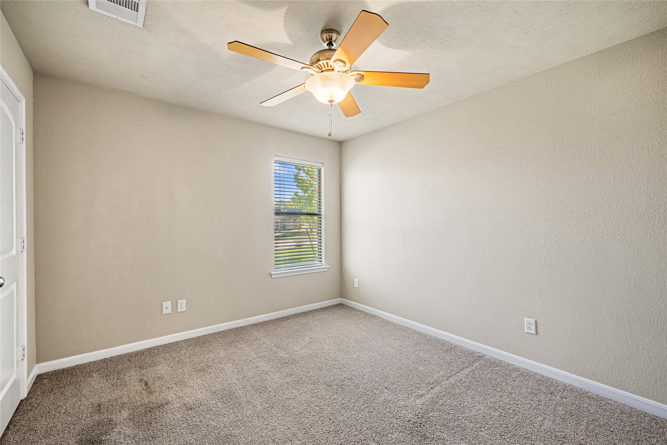 800 Cobble Gate Property Photo 18
