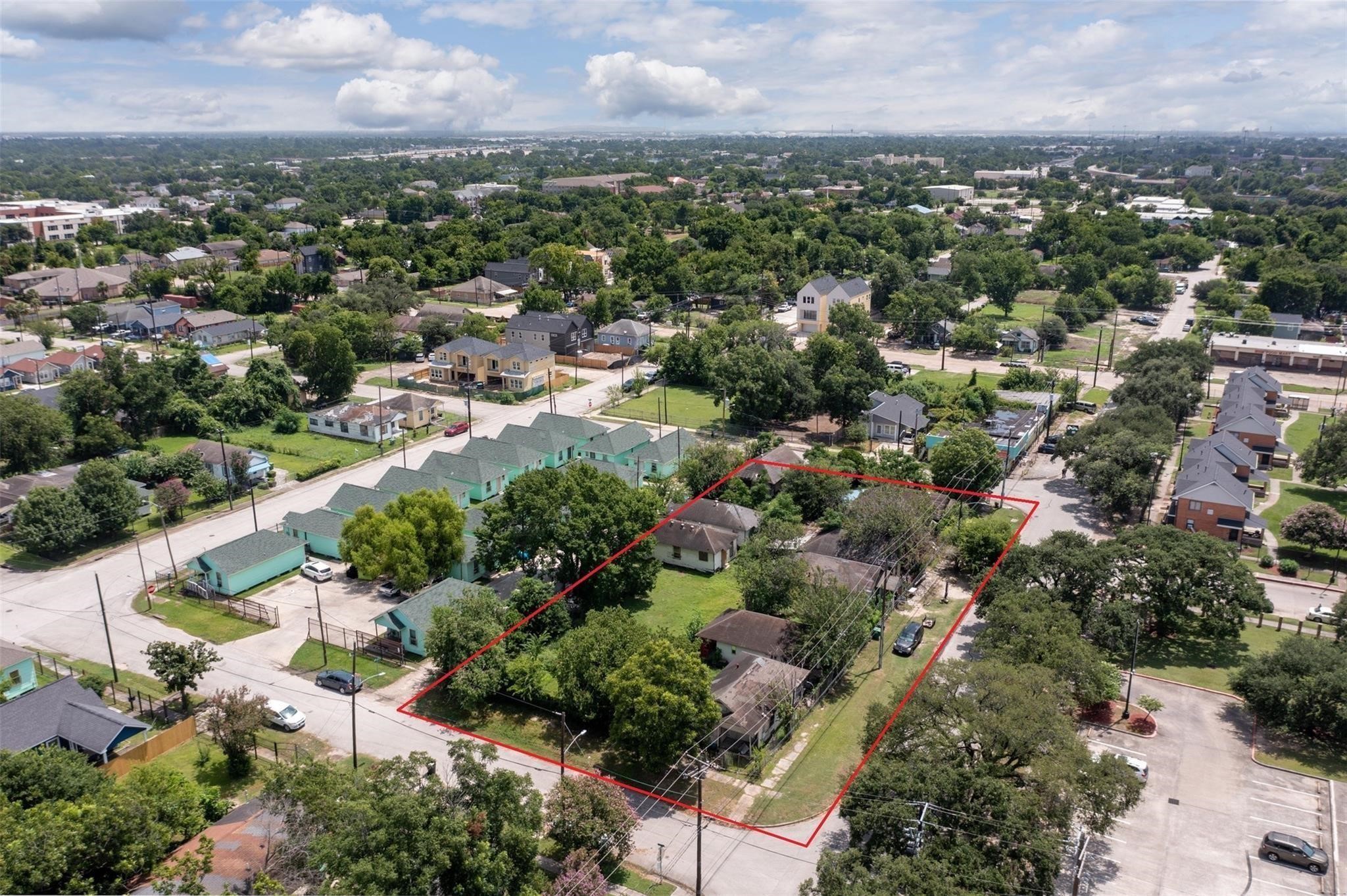 1202 Bayou Street Property Photo 17