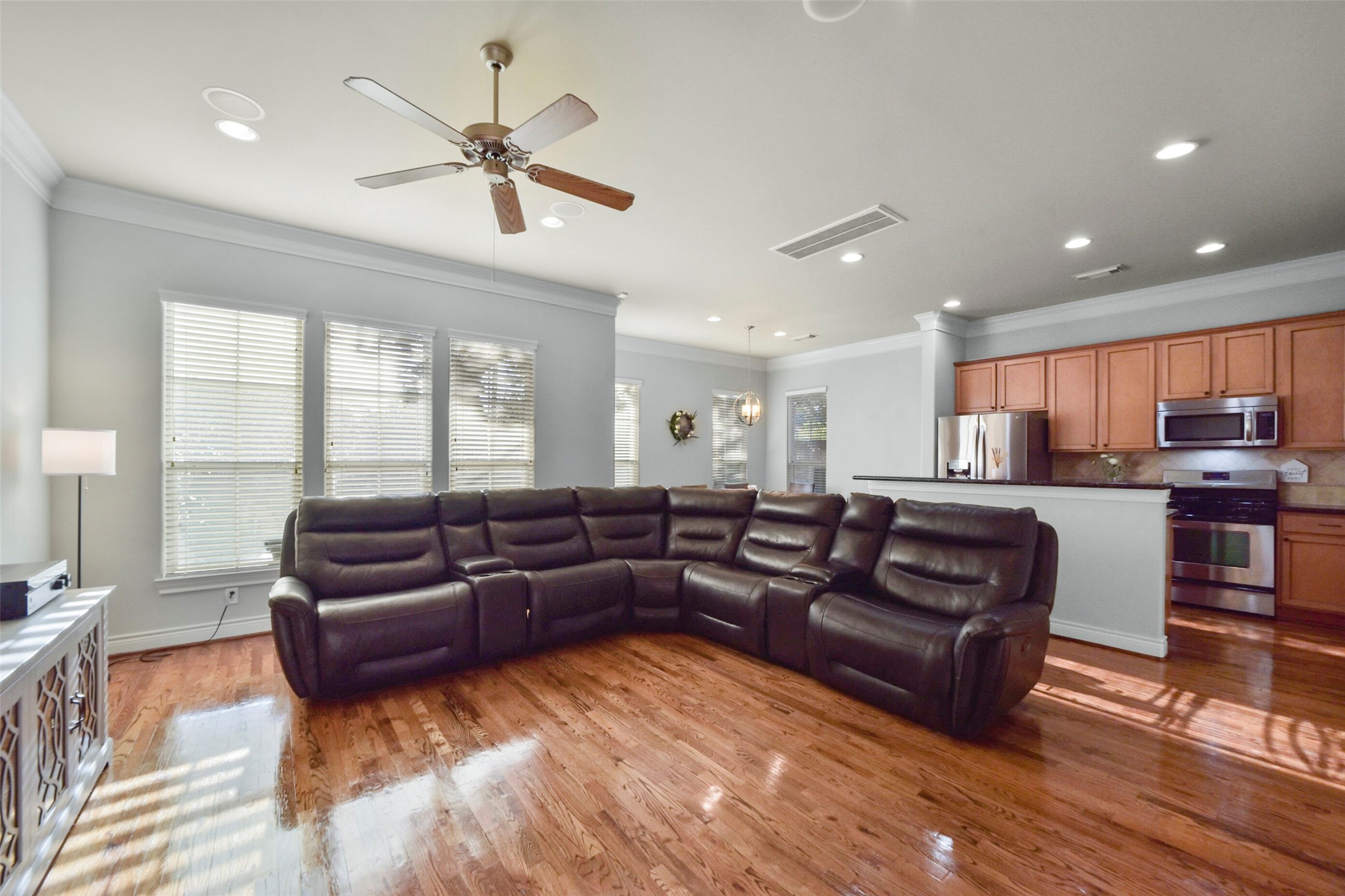 9622 Pemberton Trace Property Photo 5