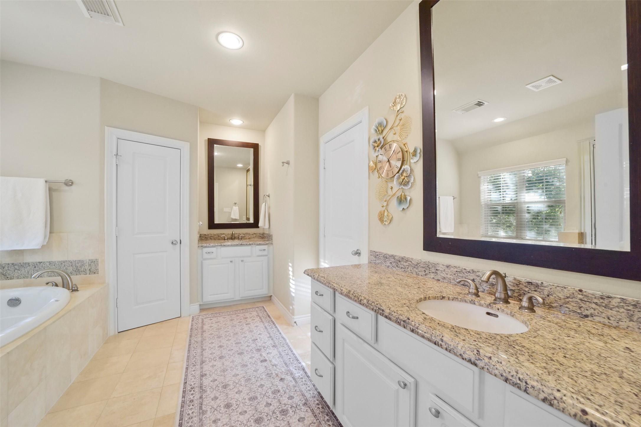 9622 Pemberton Trace Property Photo 15