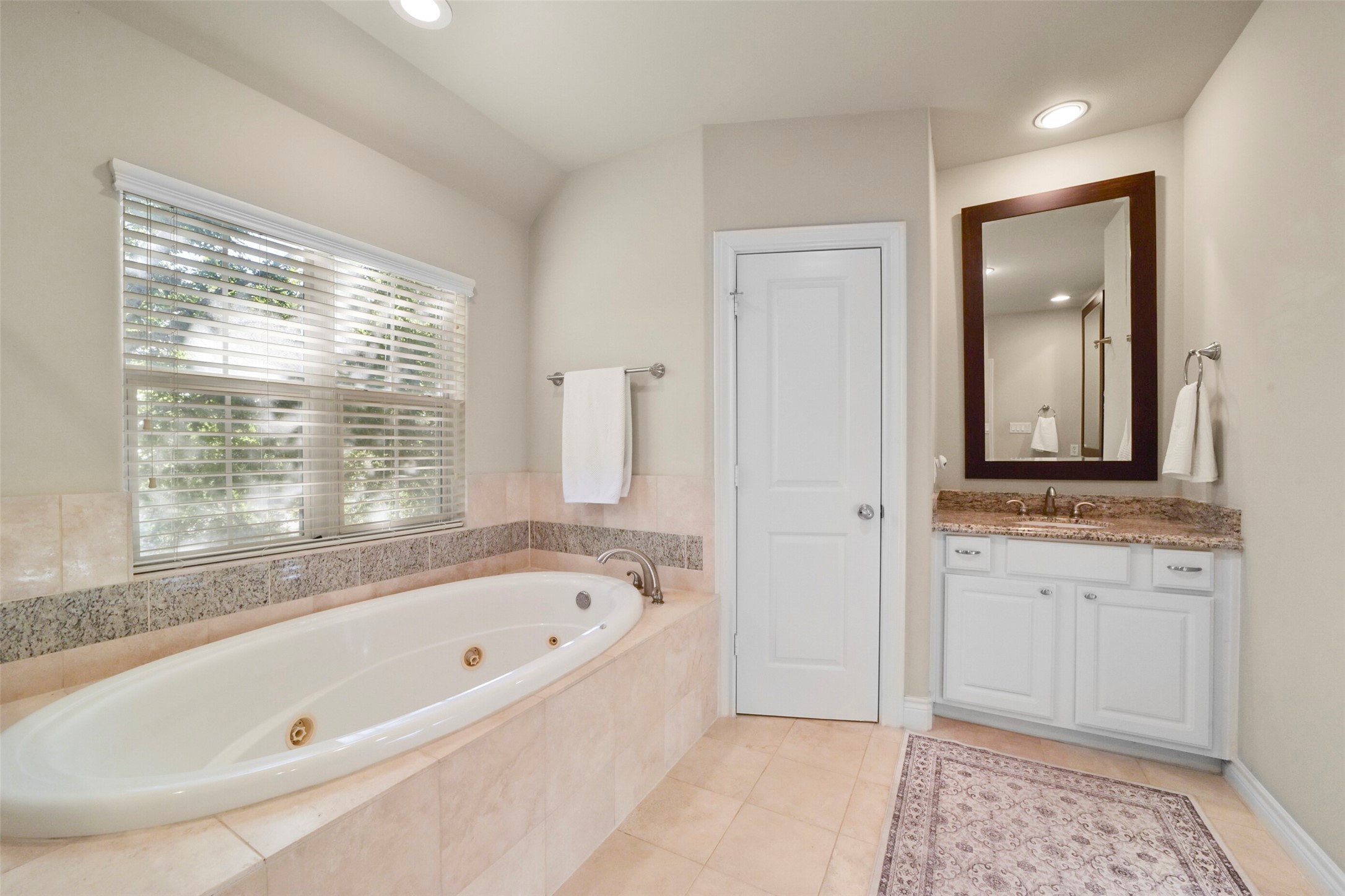9622 Pemberton Trace Property Photo 18