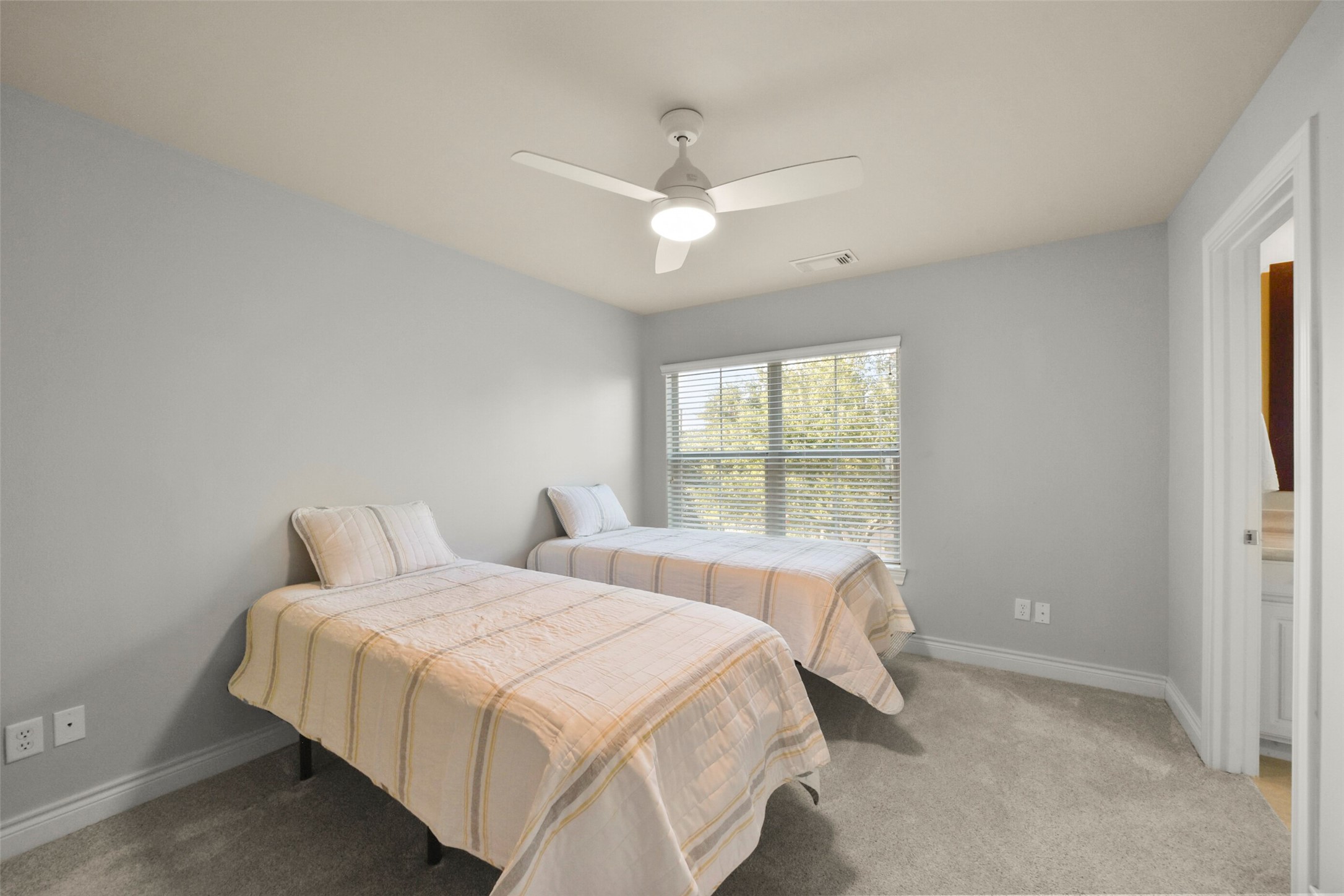 9622 Pemberton Trace Property Photo 21