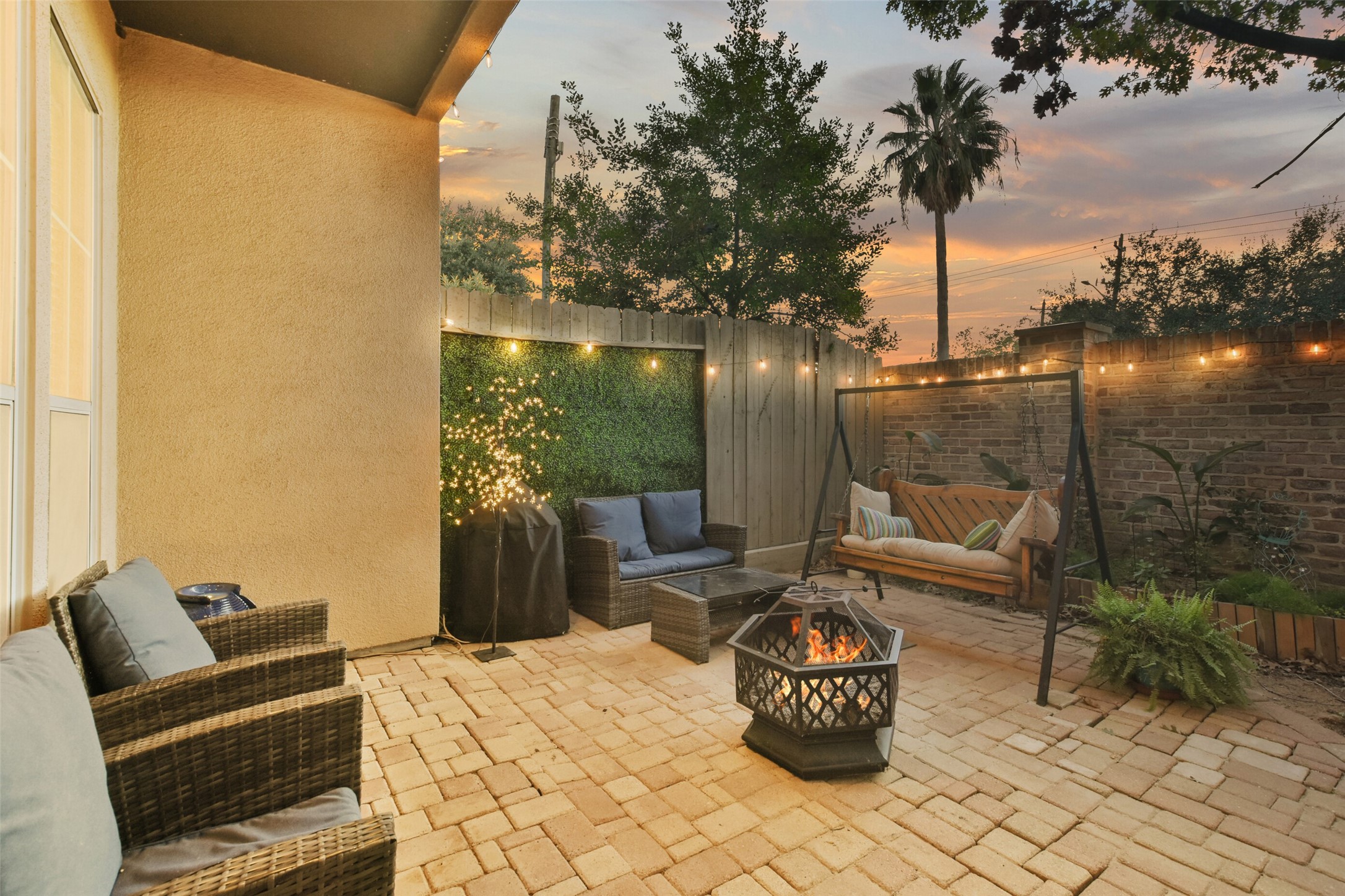 9622 Pemberton Trace Property Photo 28