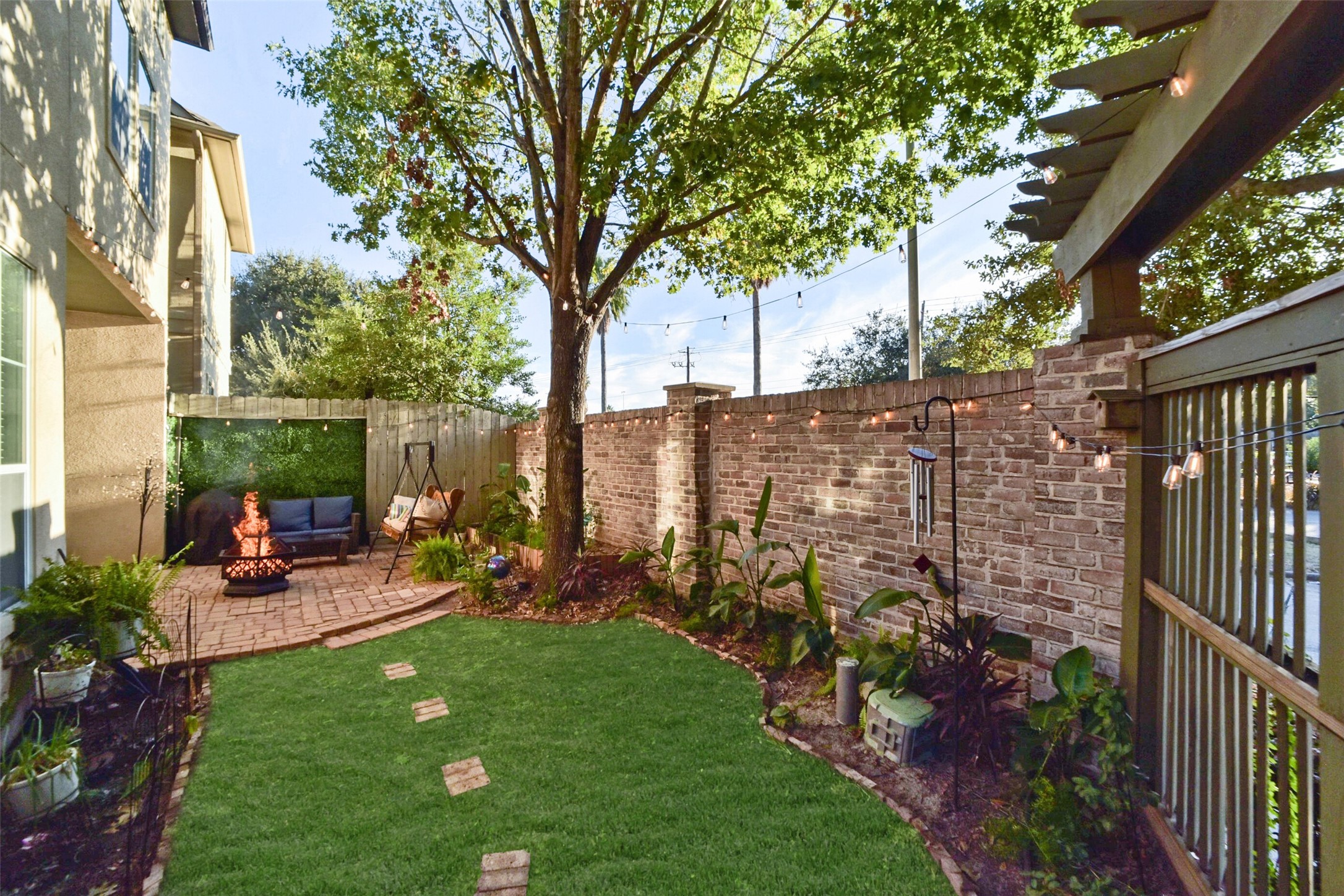 9622 Pemberton Trace Property Photo 33