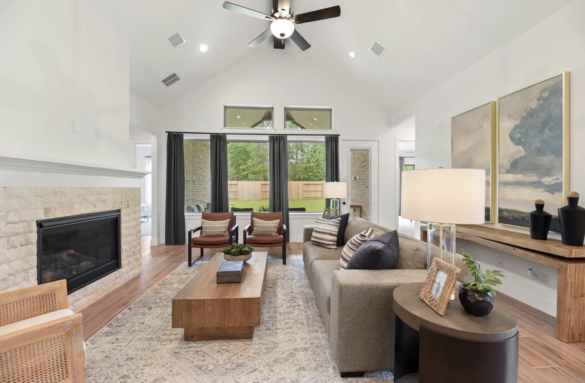 16321 Sheridan River Trail Property Photo 4