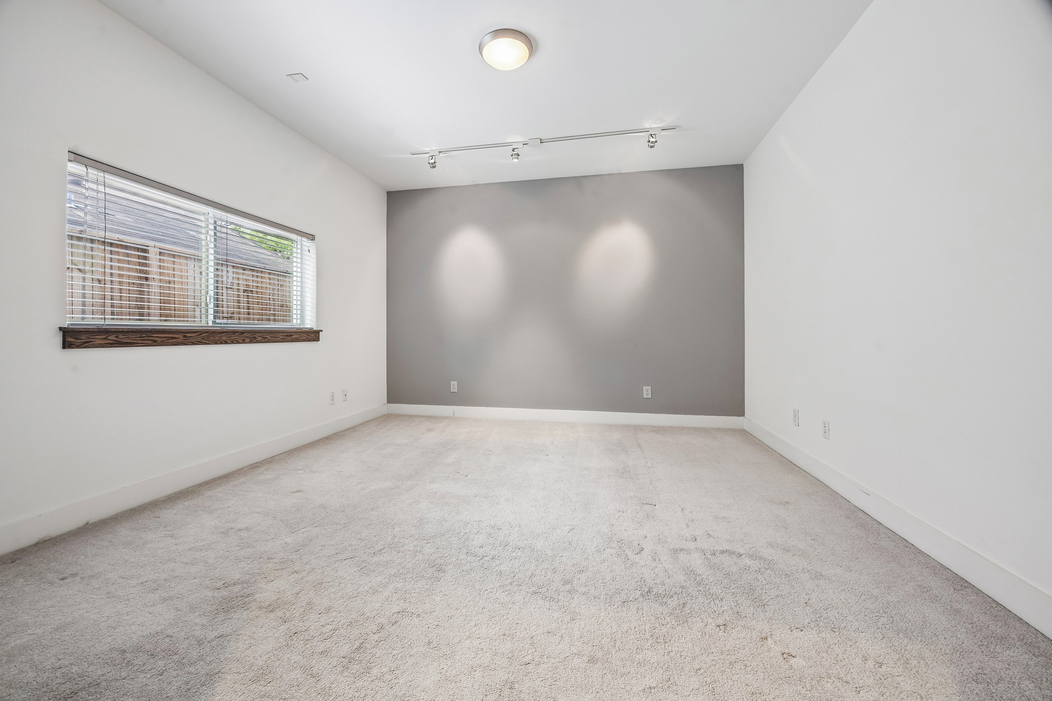 1820 Prospect Street Property Photo 15
