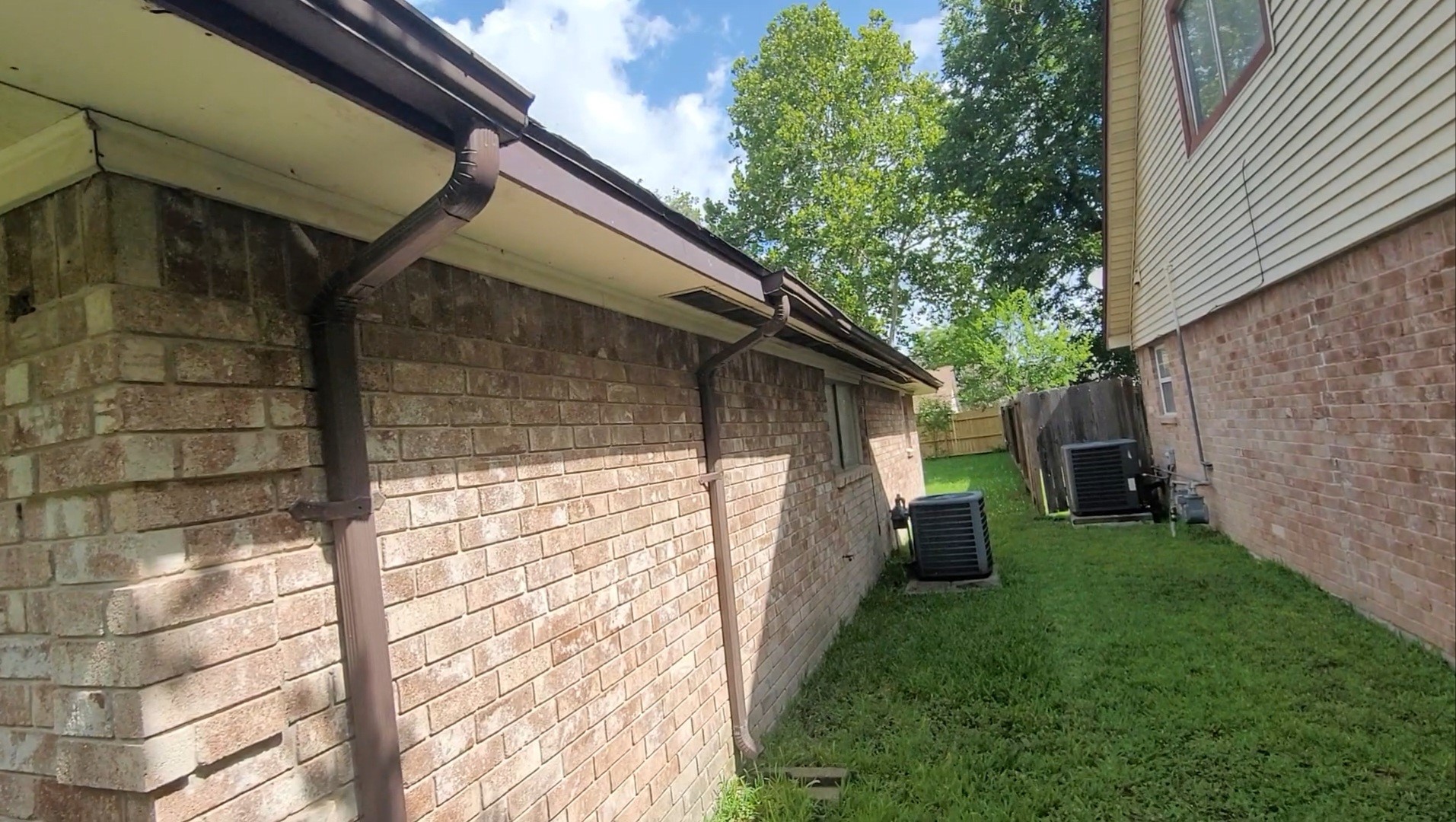 4306 Saratoga Drive Property Photo 1