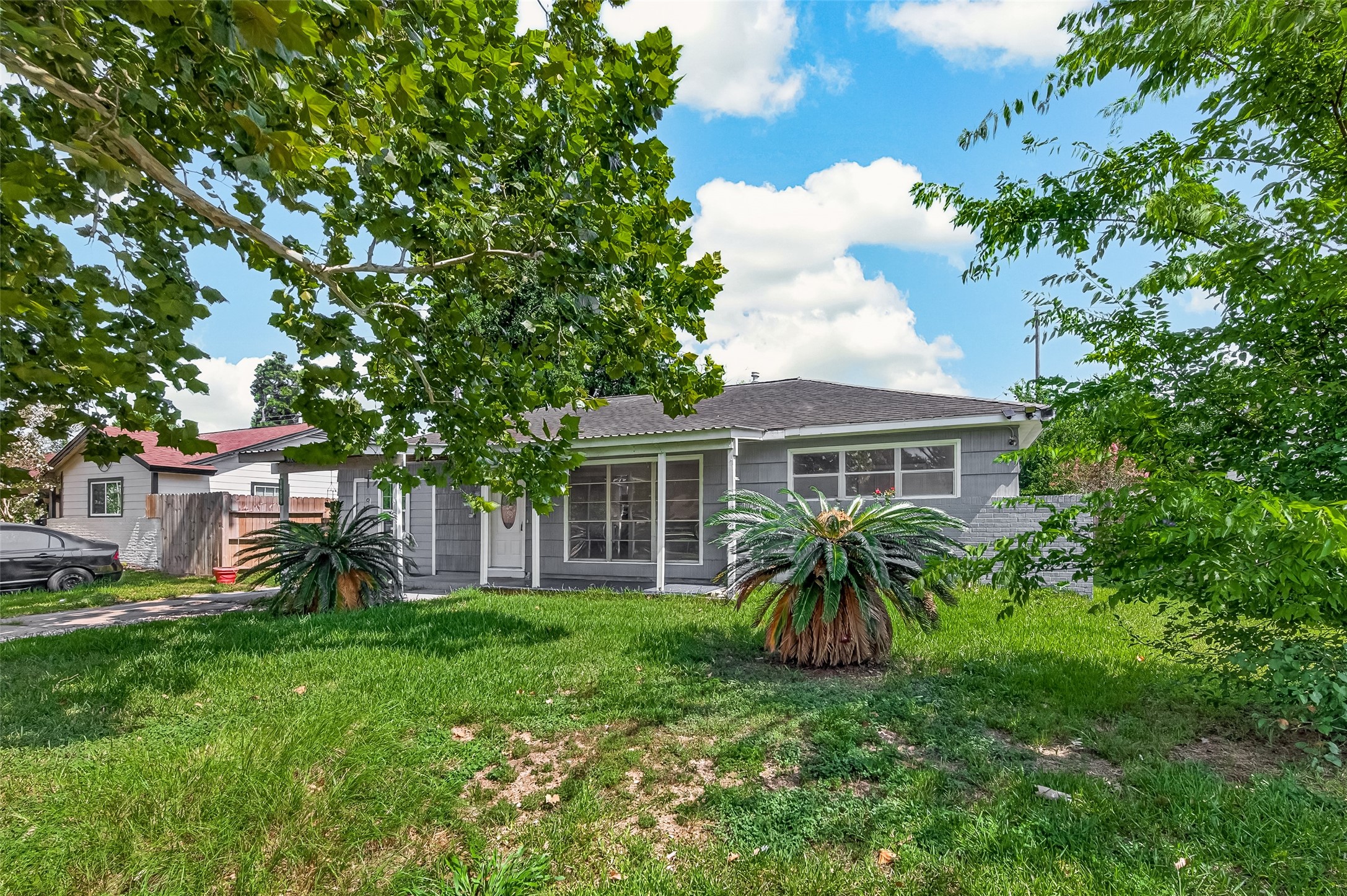 10601 Ambursen Street Property Photo 8