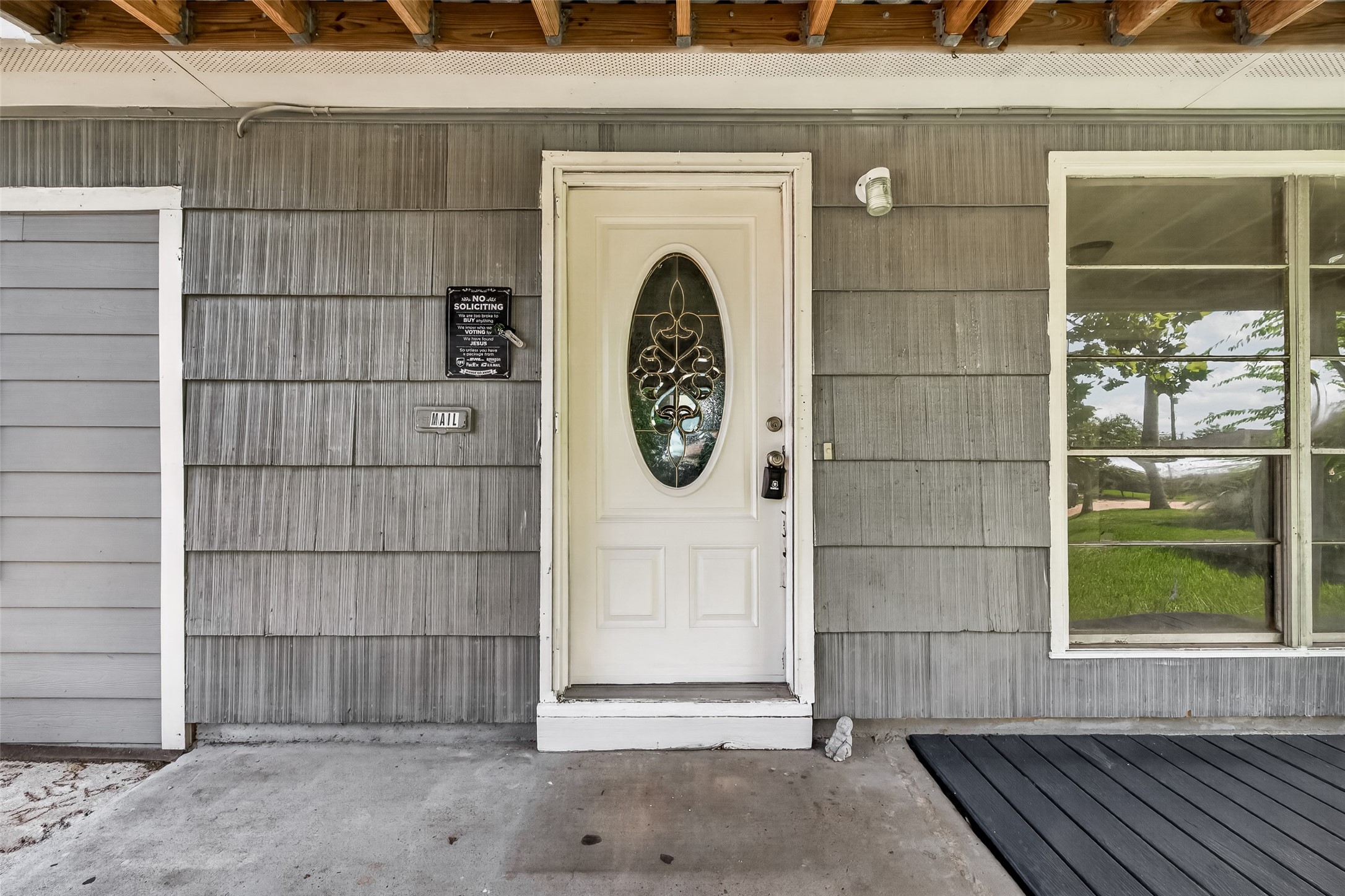 10601 Ambursen Street Property Photo 9