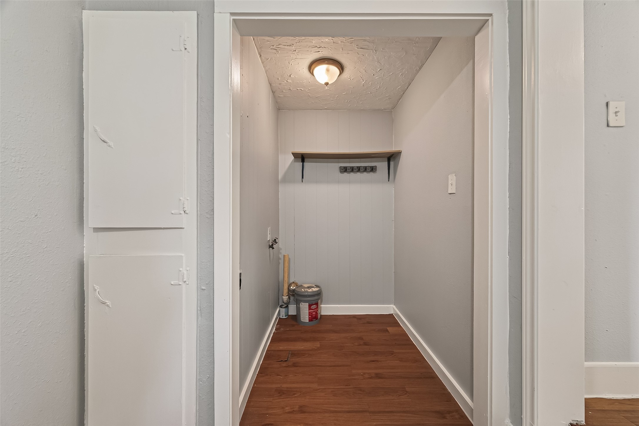 10601 Ambursen Street Property Photo 19
