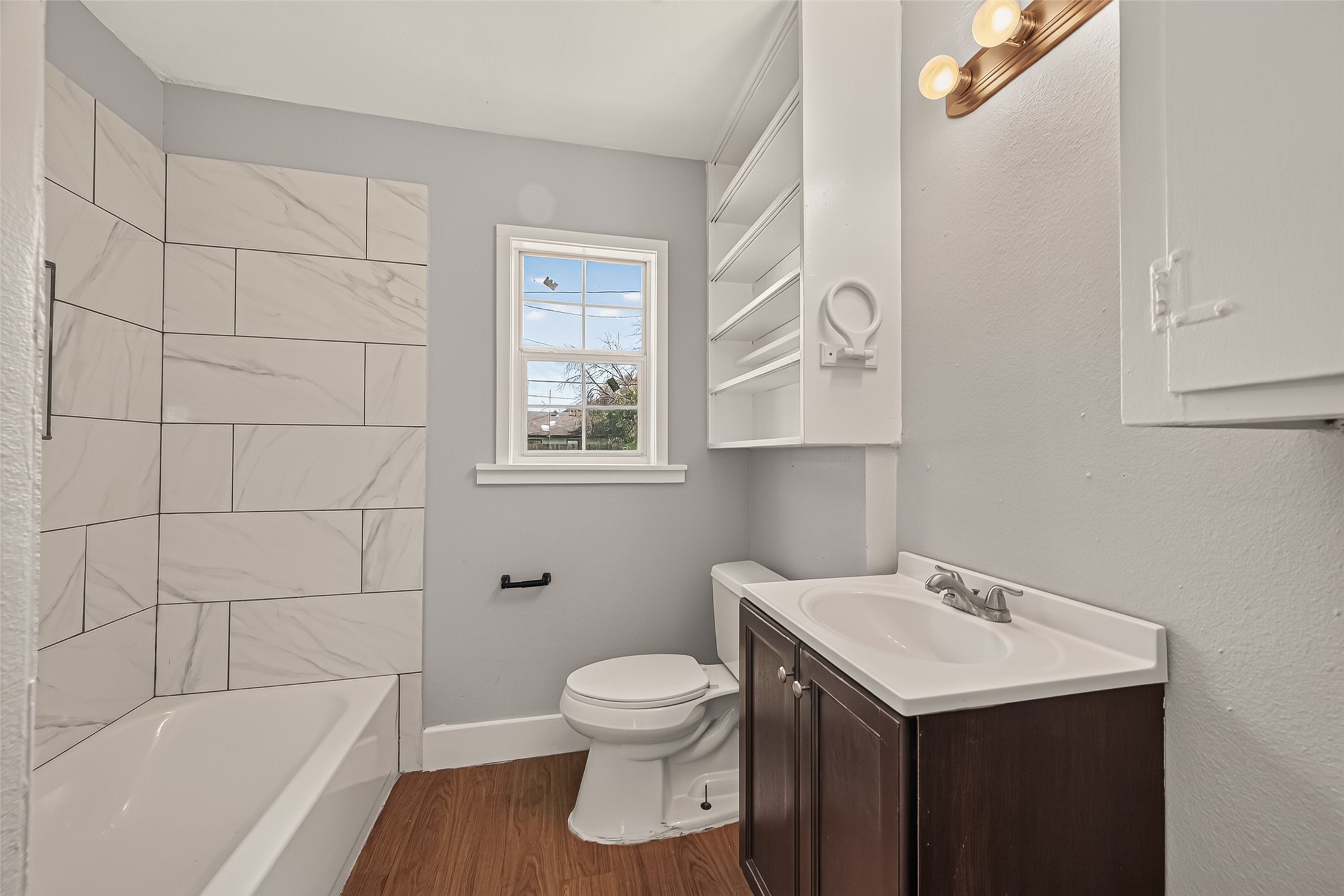 10601 Ambursen Street Property Photo 28