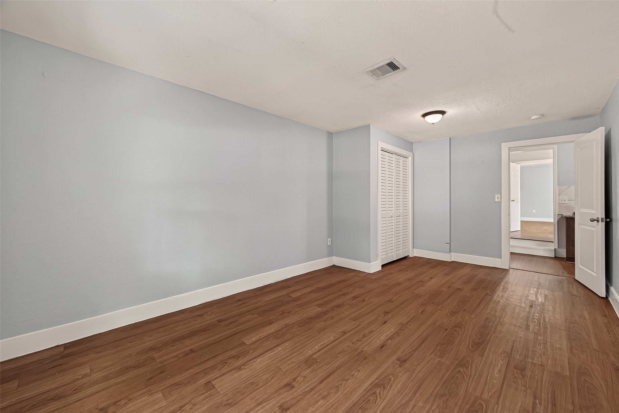 10601 Ambursen Street Property Photo 31