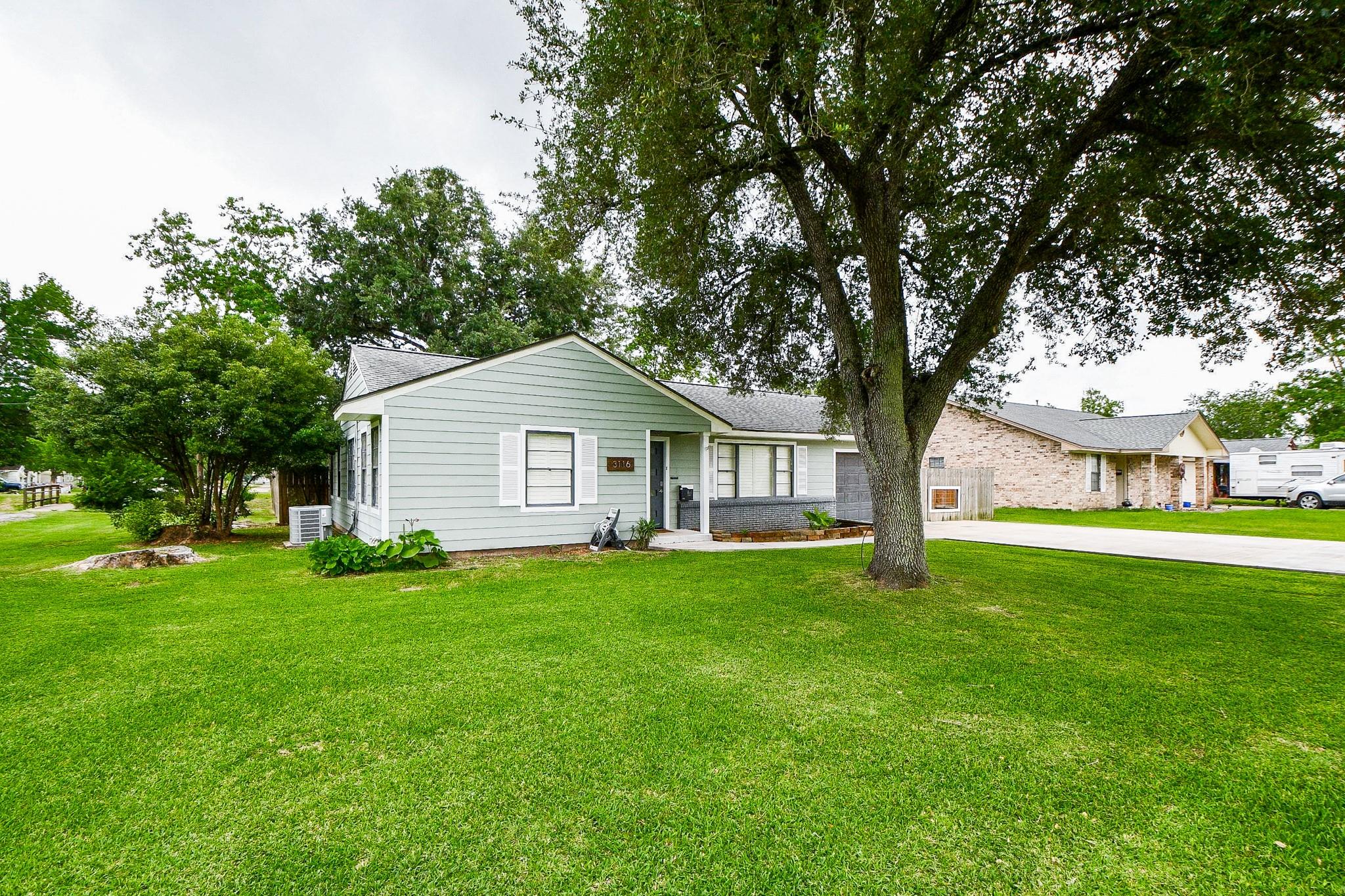 3116 12th Street, Bay City Tx 77414 Property Photo 3