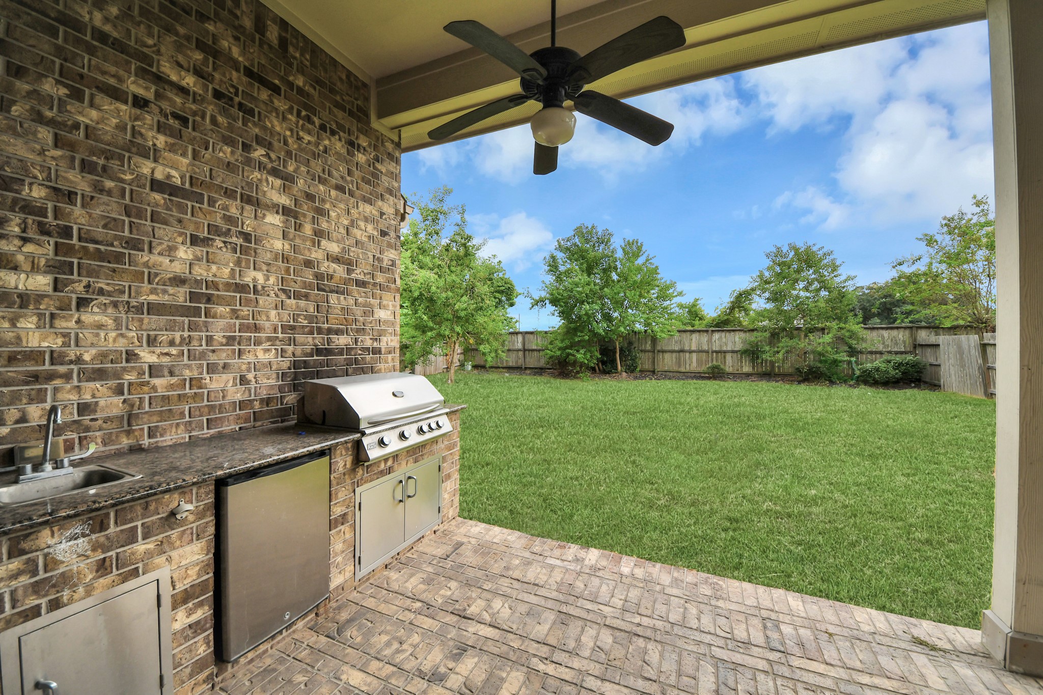 20211 Cascading Falls Boulevard Property Photo 35