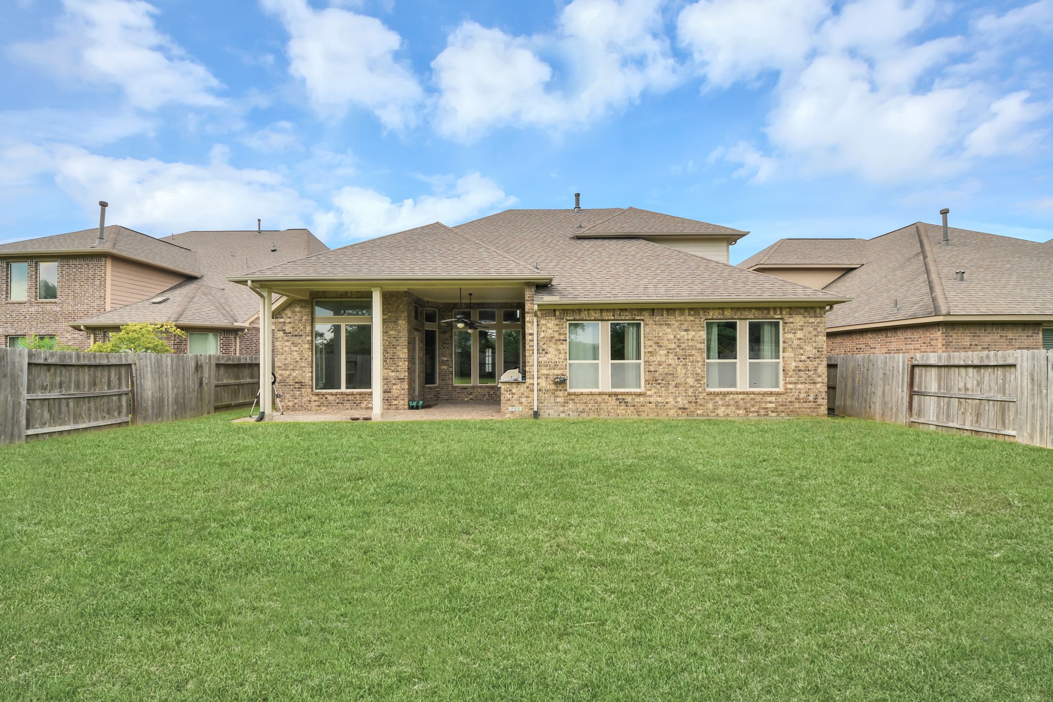20211 Cascading Falls Boulevard Property Photo 43