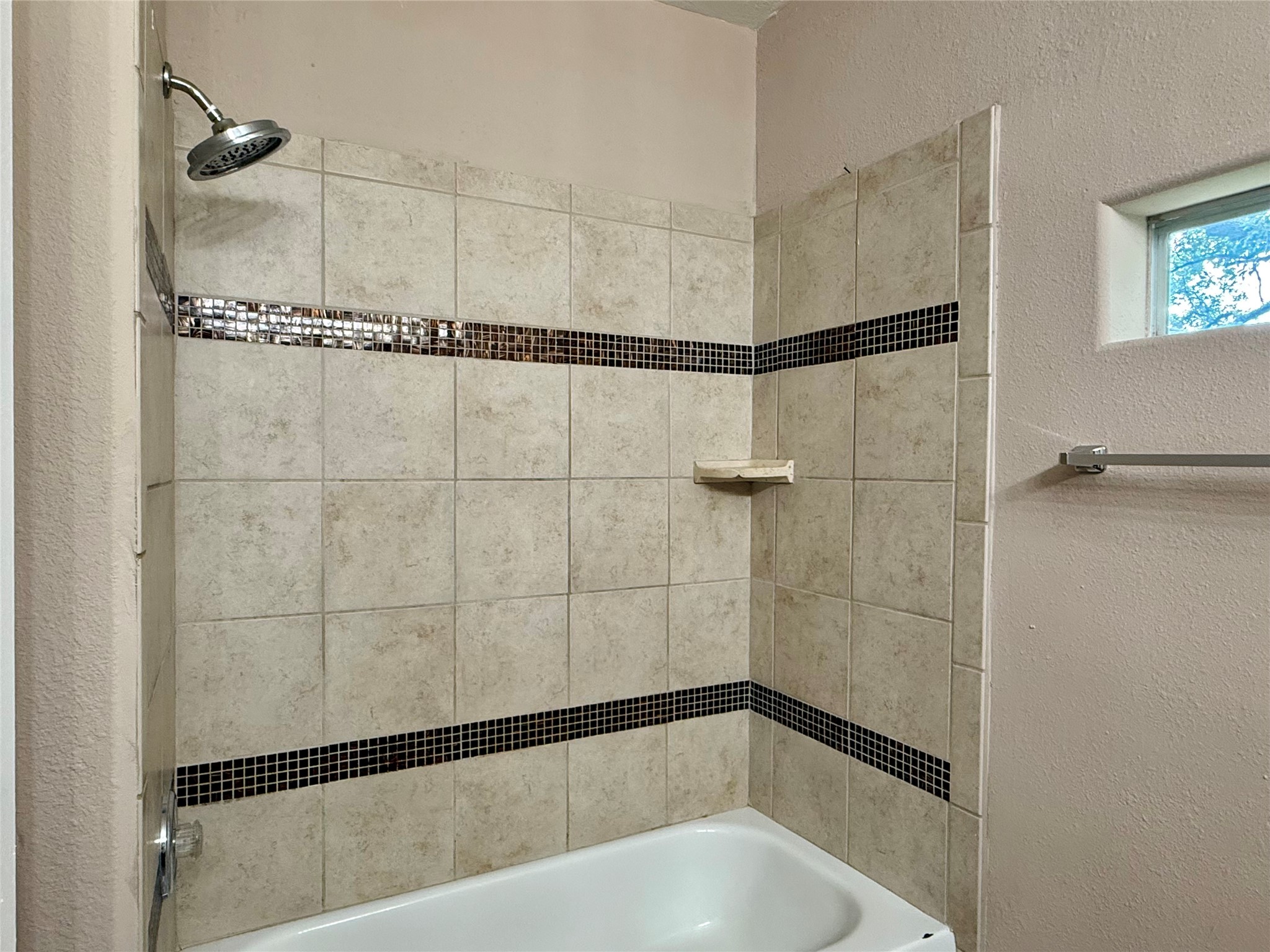 1105 Melbourne Street Property Photo 9
