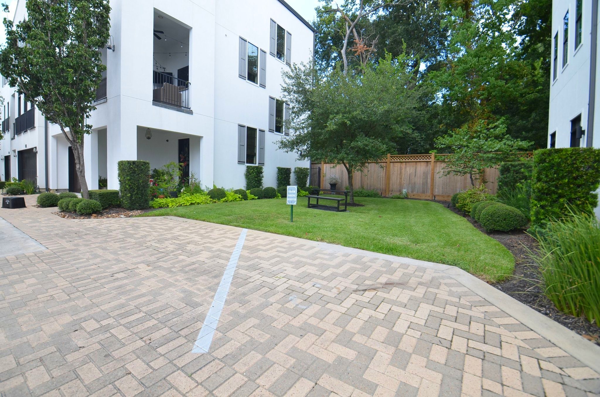 11027 Jardin Des Circle Property Photo 36