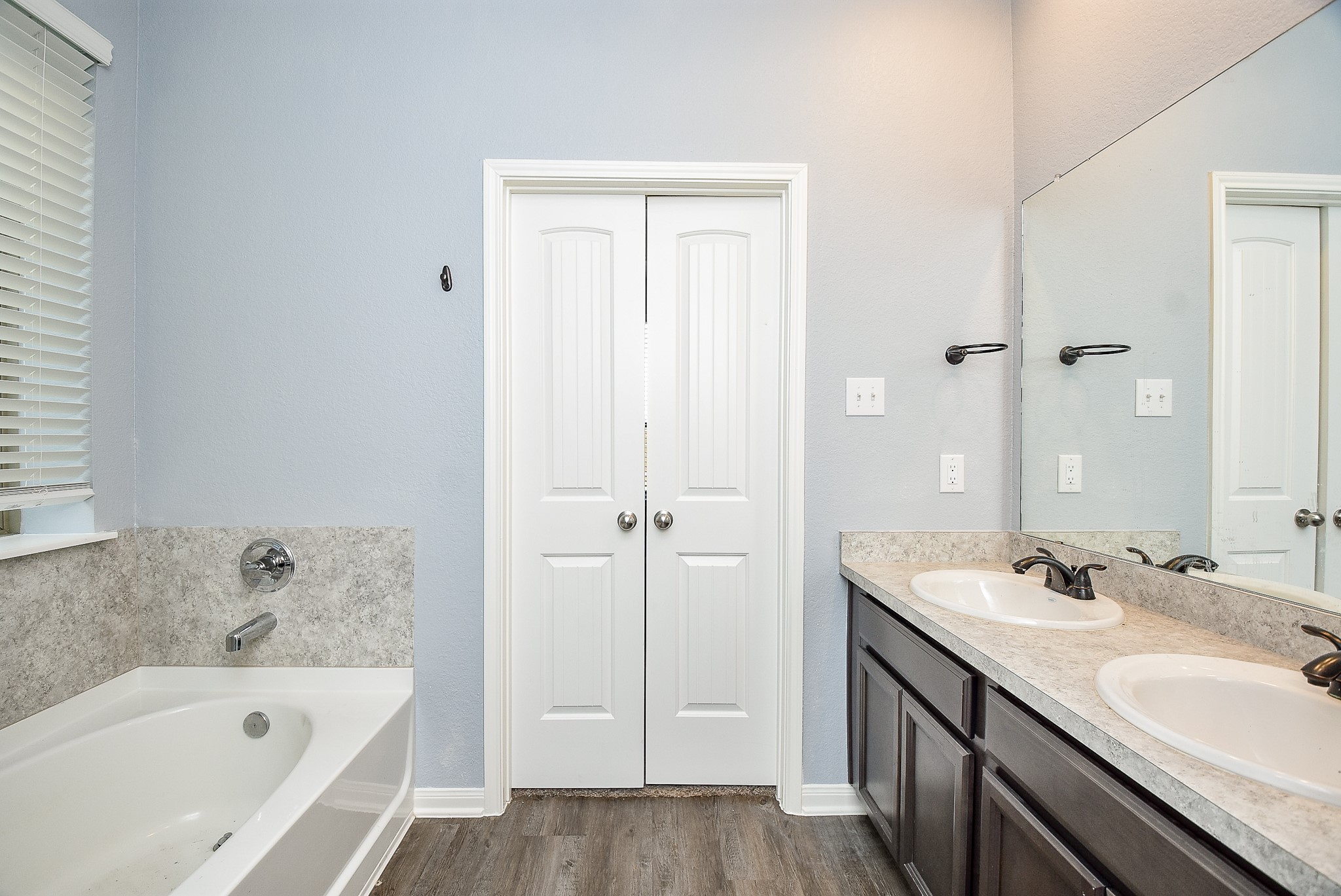 14509 Sugar Pines Drive Property Photo 17