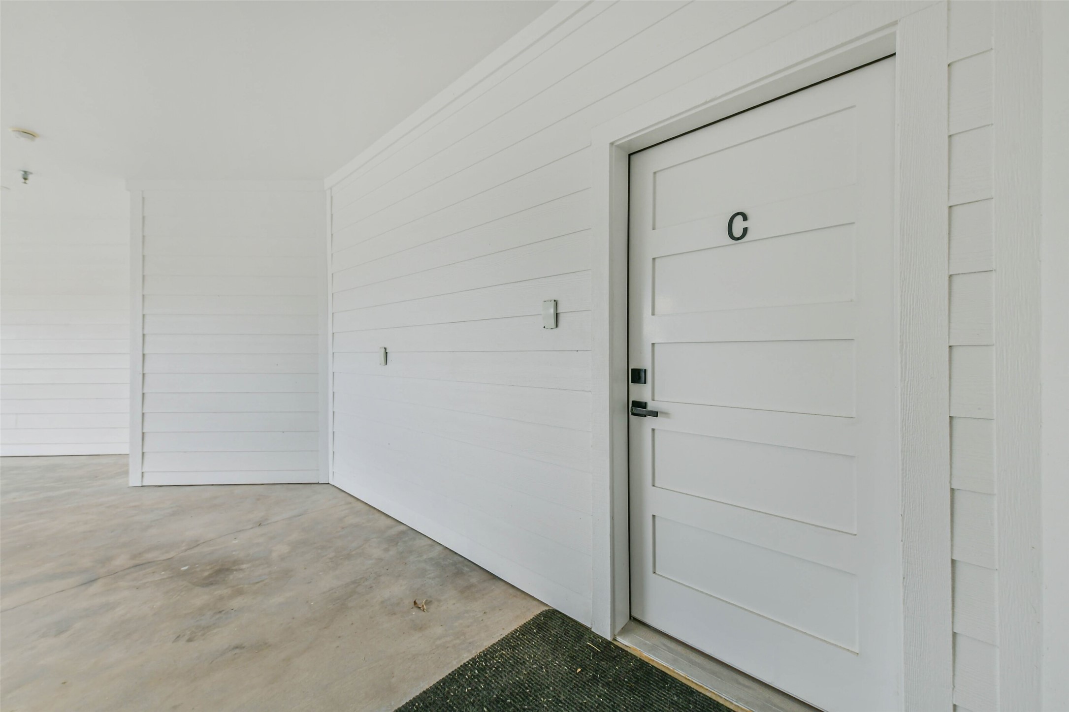 1716 23rd Street C Property Photo 5