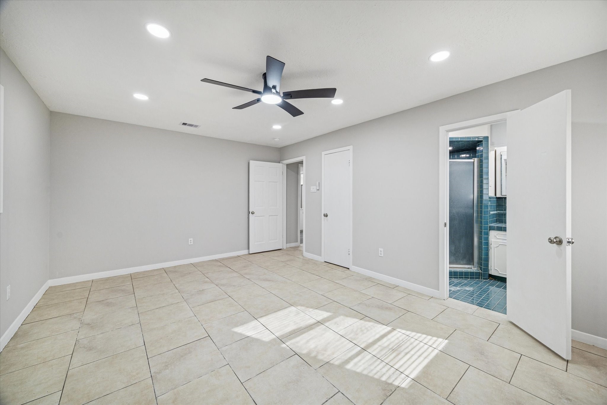 1703 Raintree Street Property Photo 10